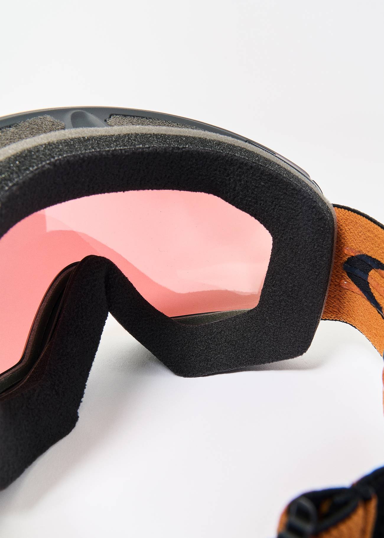 Oakley Flight Deck L Black Thermal / Prizm Torch Iridium Goggles