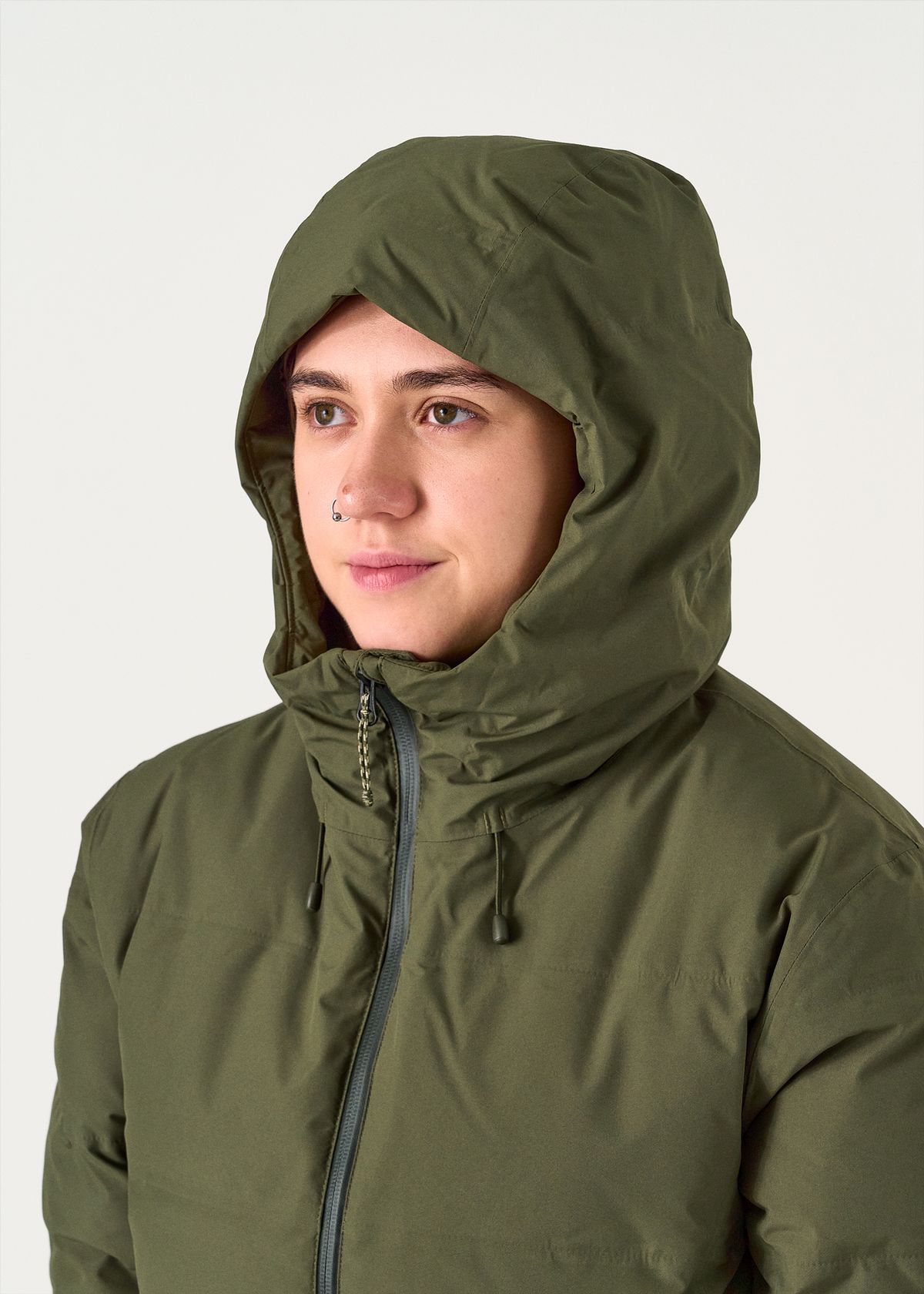 Adjustable, insulated hood