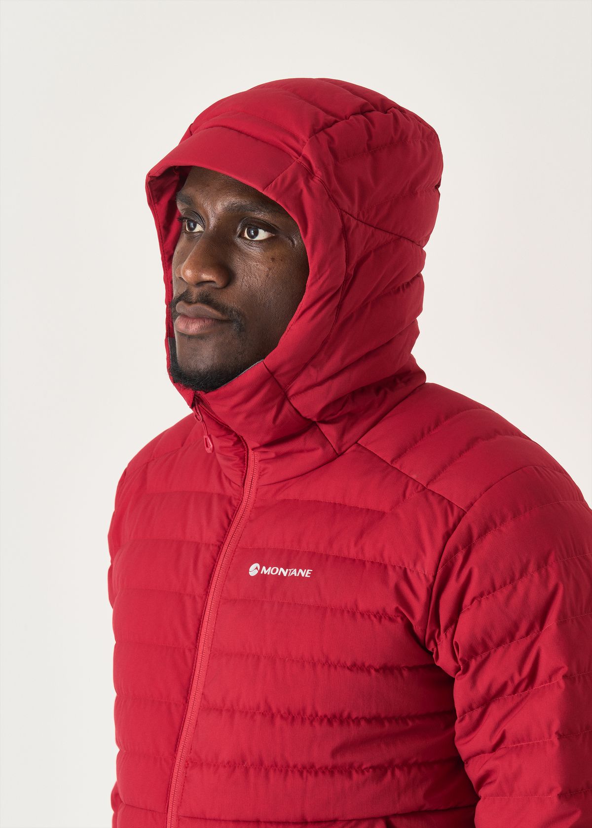 Adjustable insulated hood