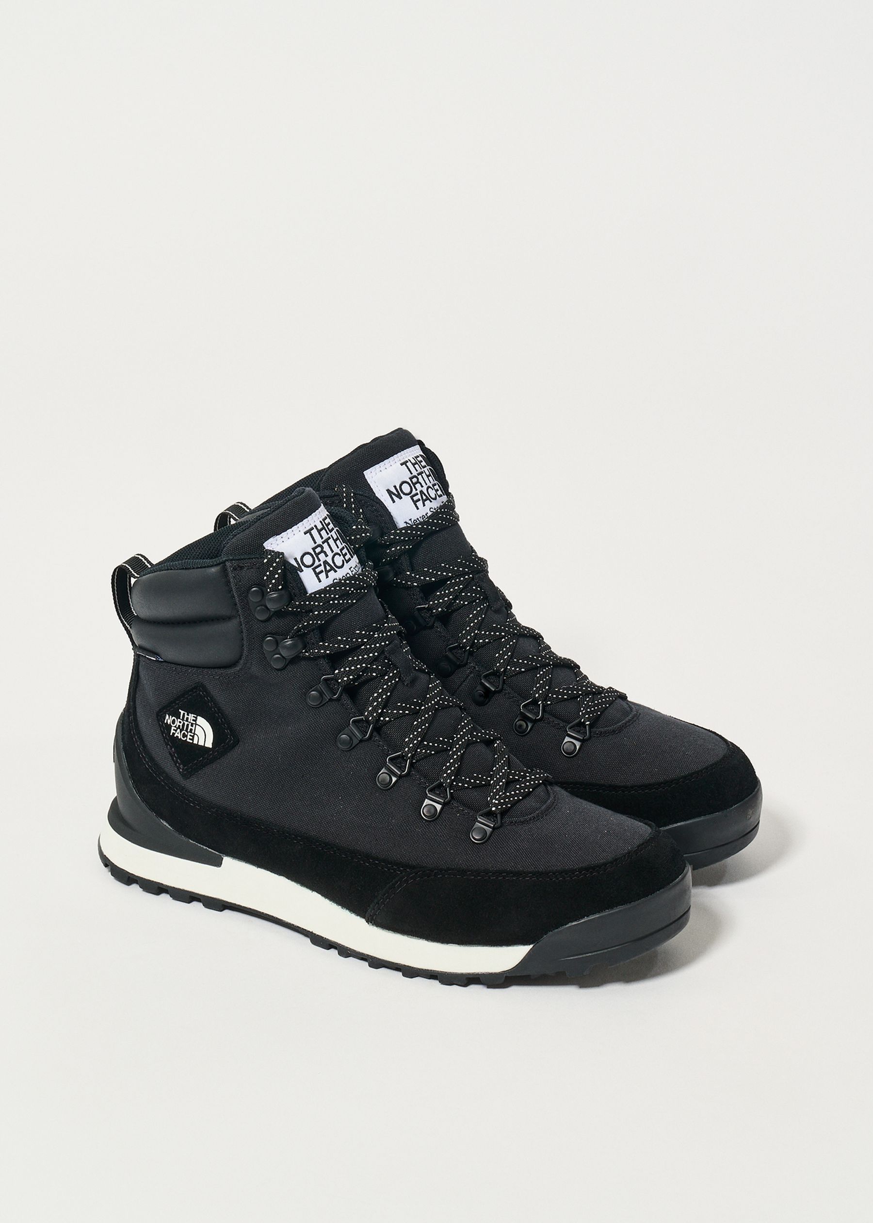 Image - 2 - Back-to-Berkeley IV Textile Waterproof Walking Boots