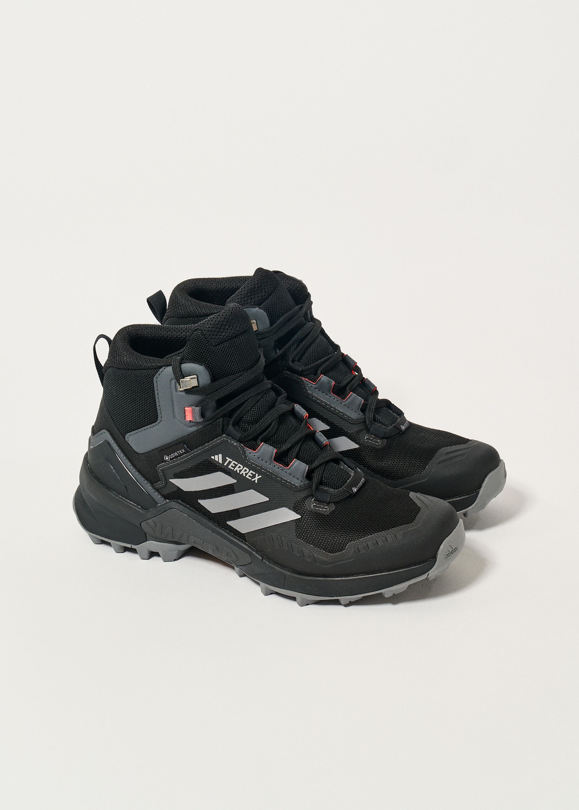 adidas Terrex Swift R3 Mid GORE-TEX Boots