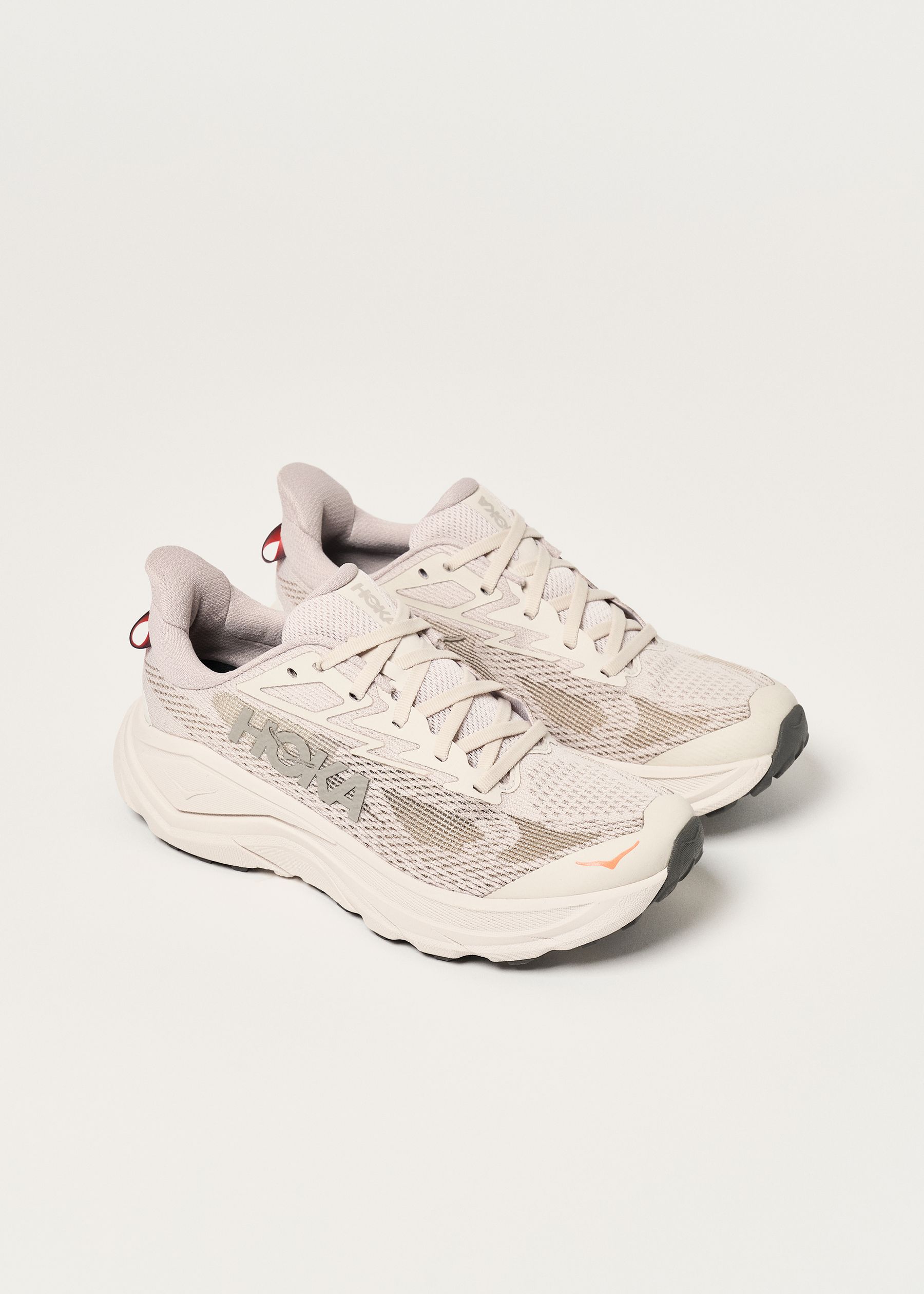 Image - 2 - Challenger 8 Trail Running Shoes
