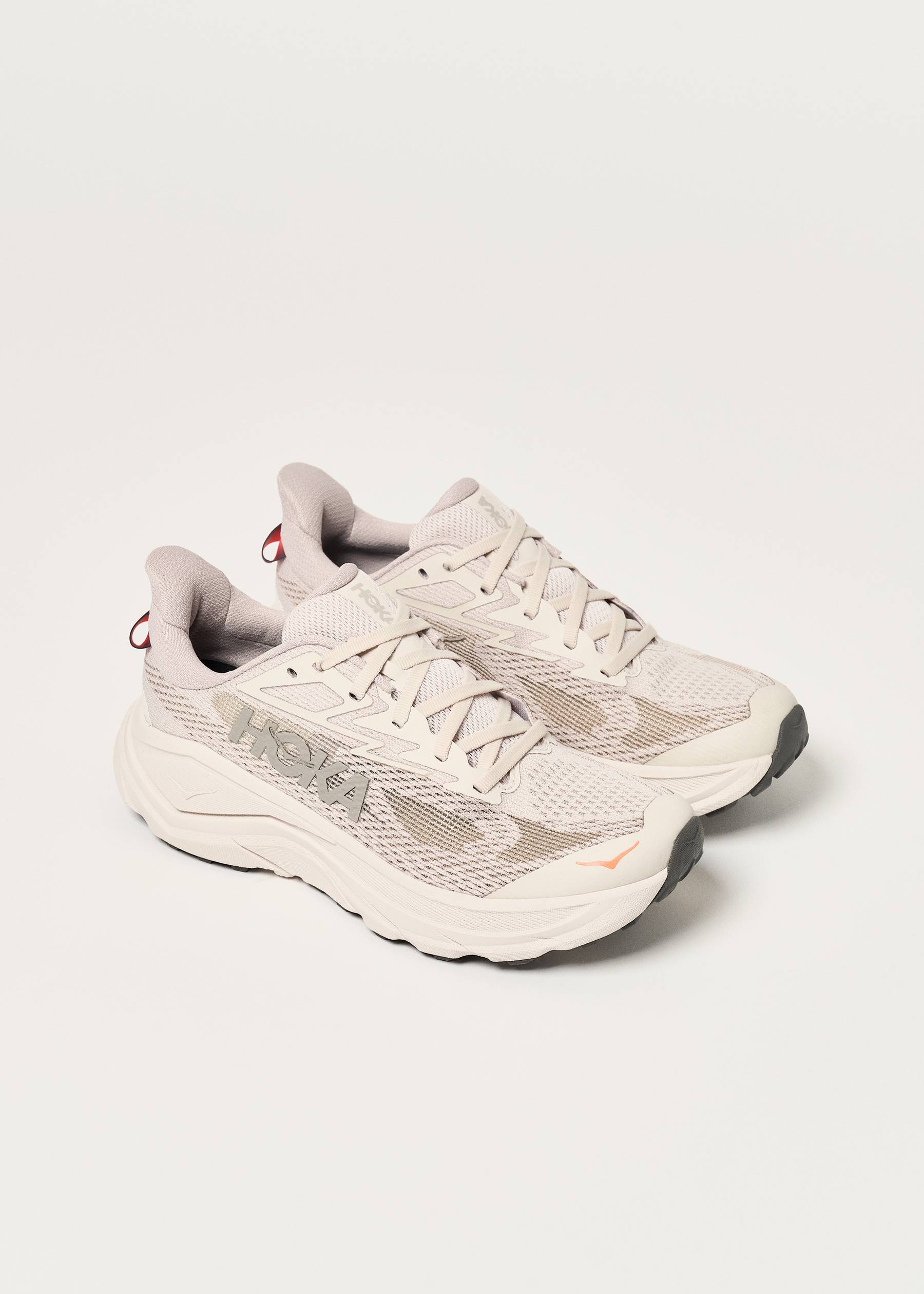 Image - 2 - Challenger 8 Trail Running Shoes