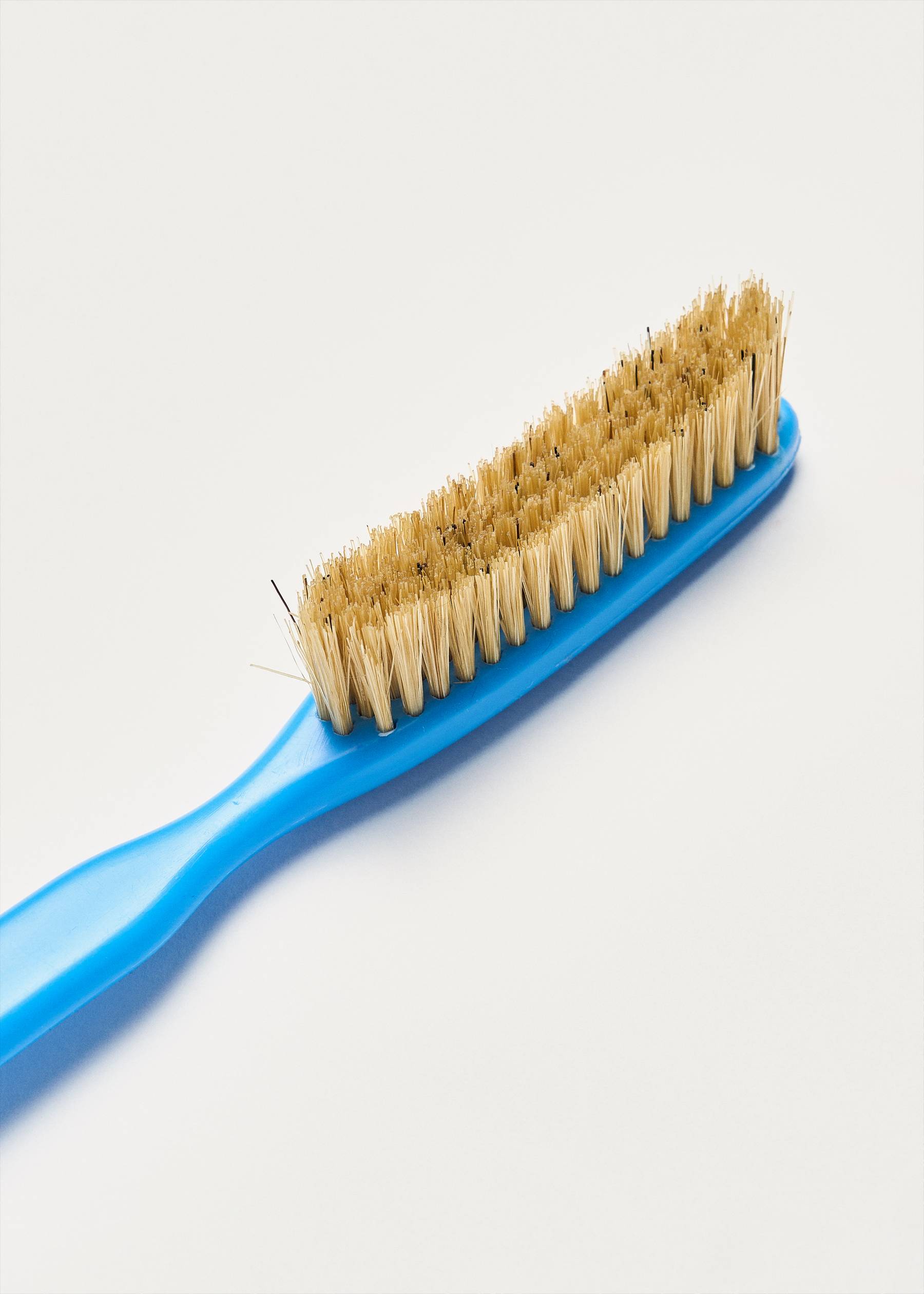Image - 2 - Lapis Plastic Brush