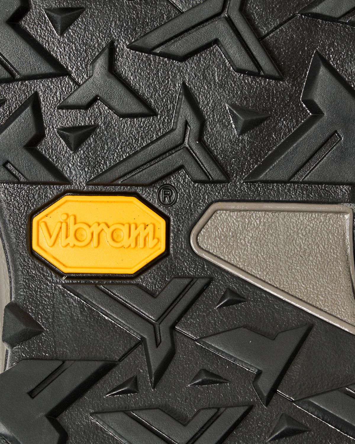  Midfoot stability shank