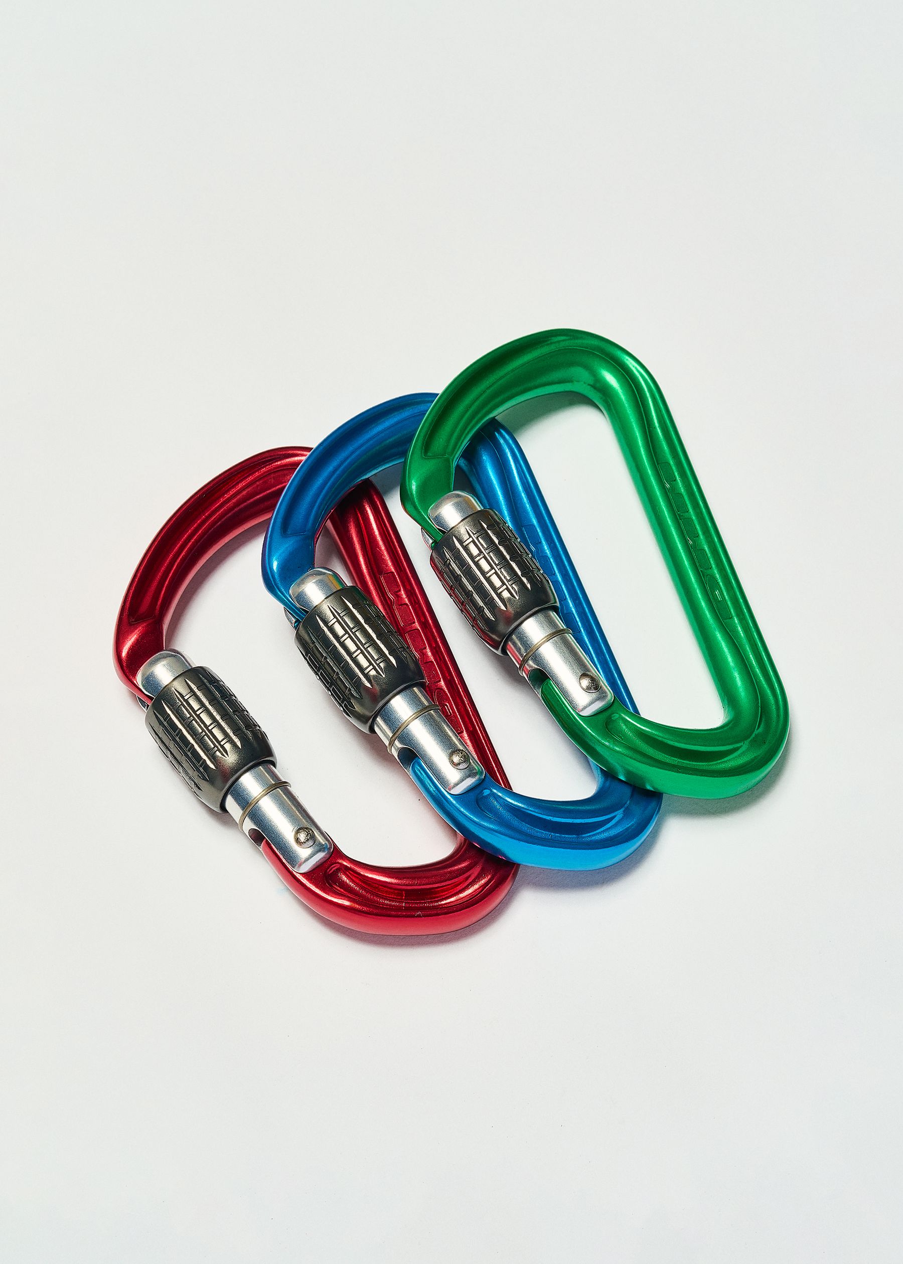 Image - 2 - Shadow Screwgate Carabiner Coloured 3 Pack