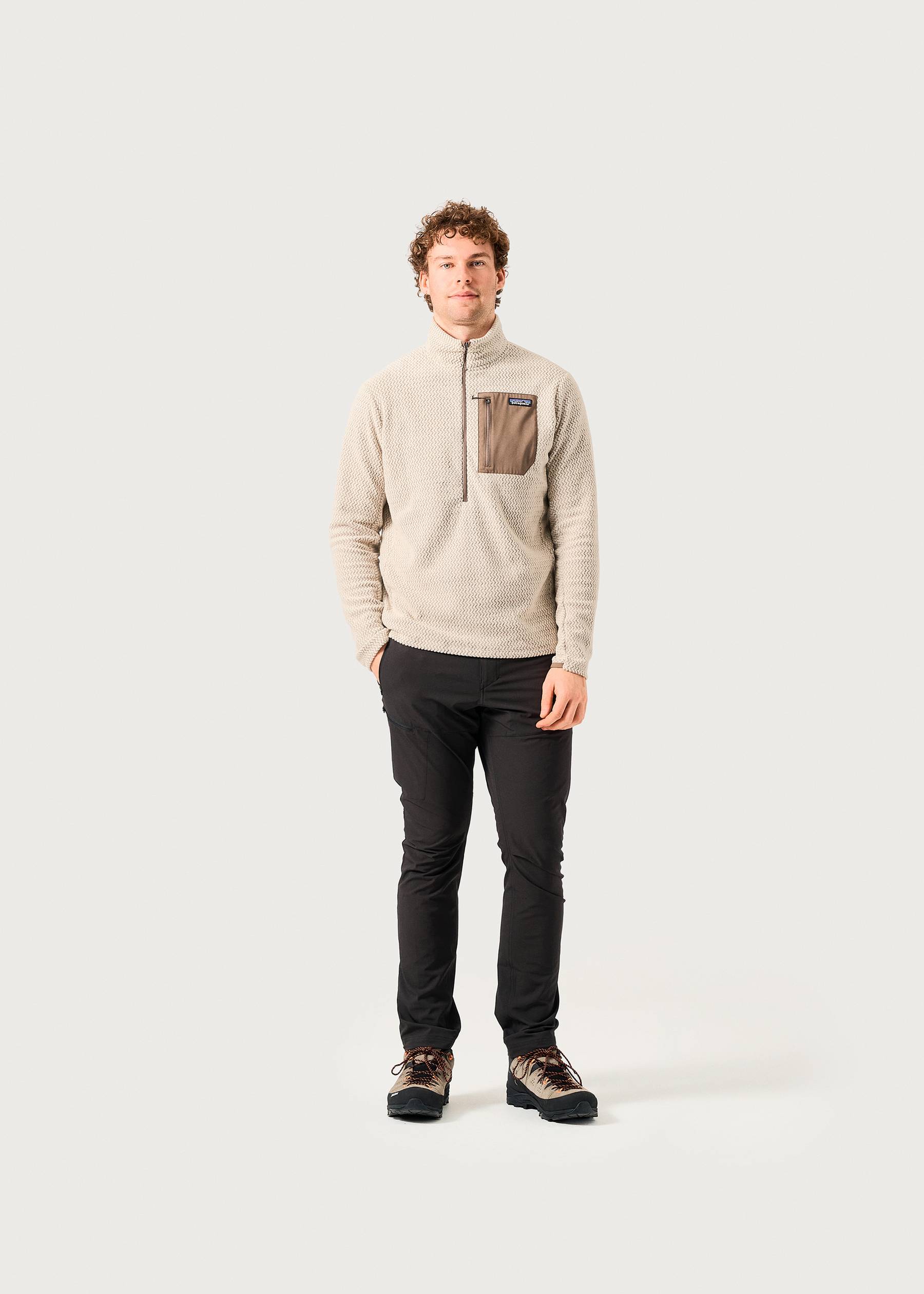 Image - 2 - R1 Air Zip Neck