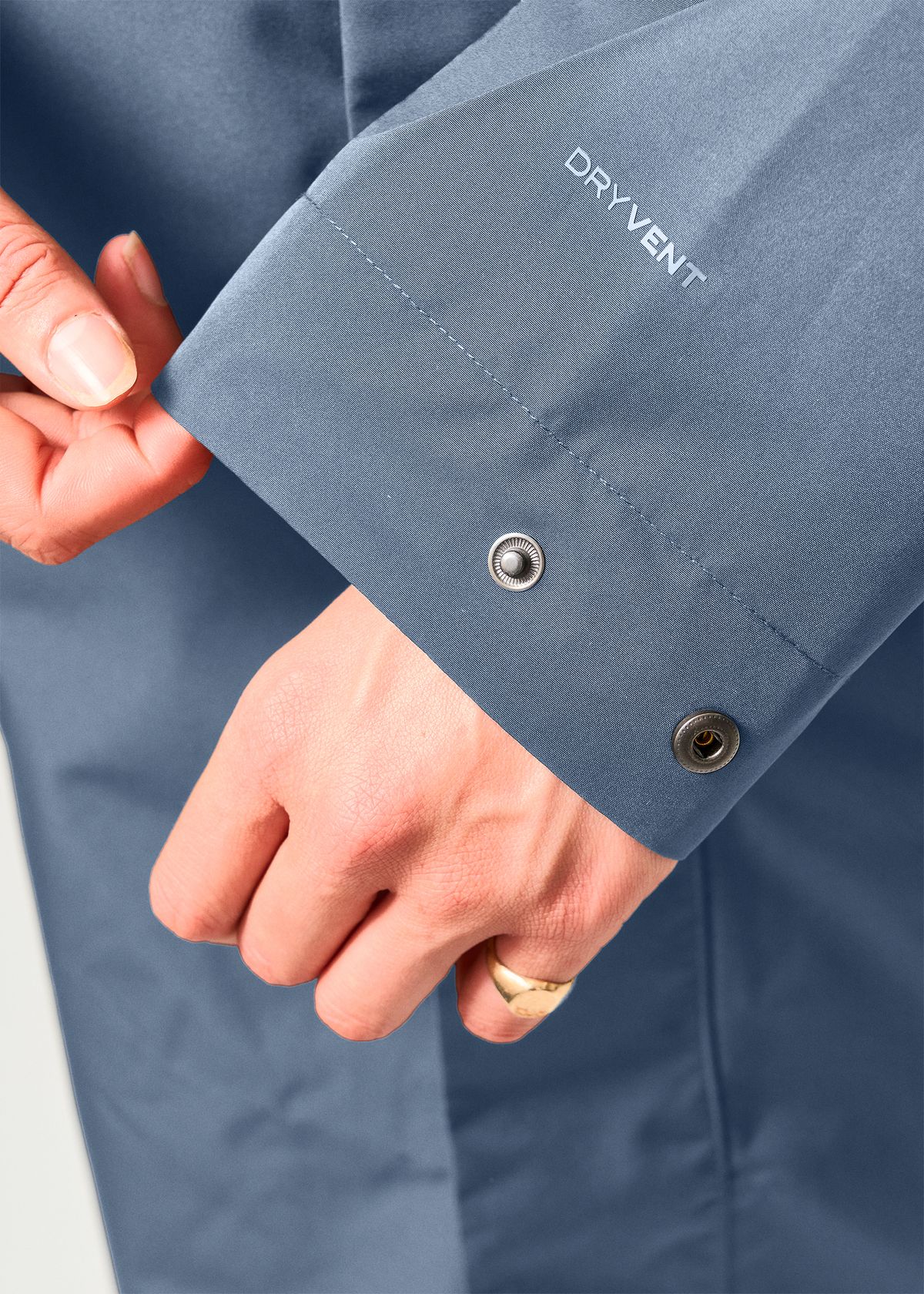 Adjustable cuffs