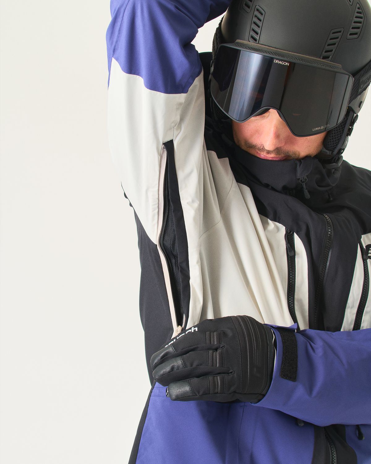 Underarm Venting Zips