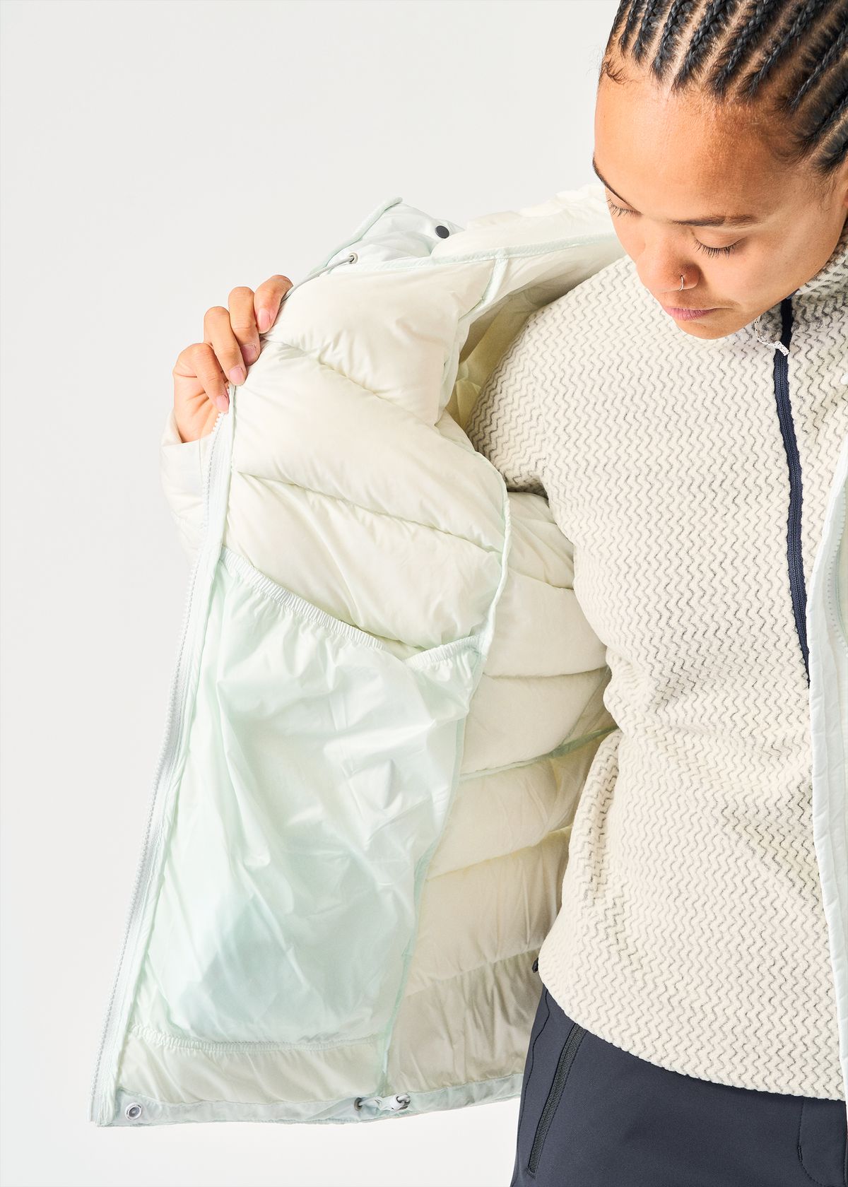 Internal drop pockets