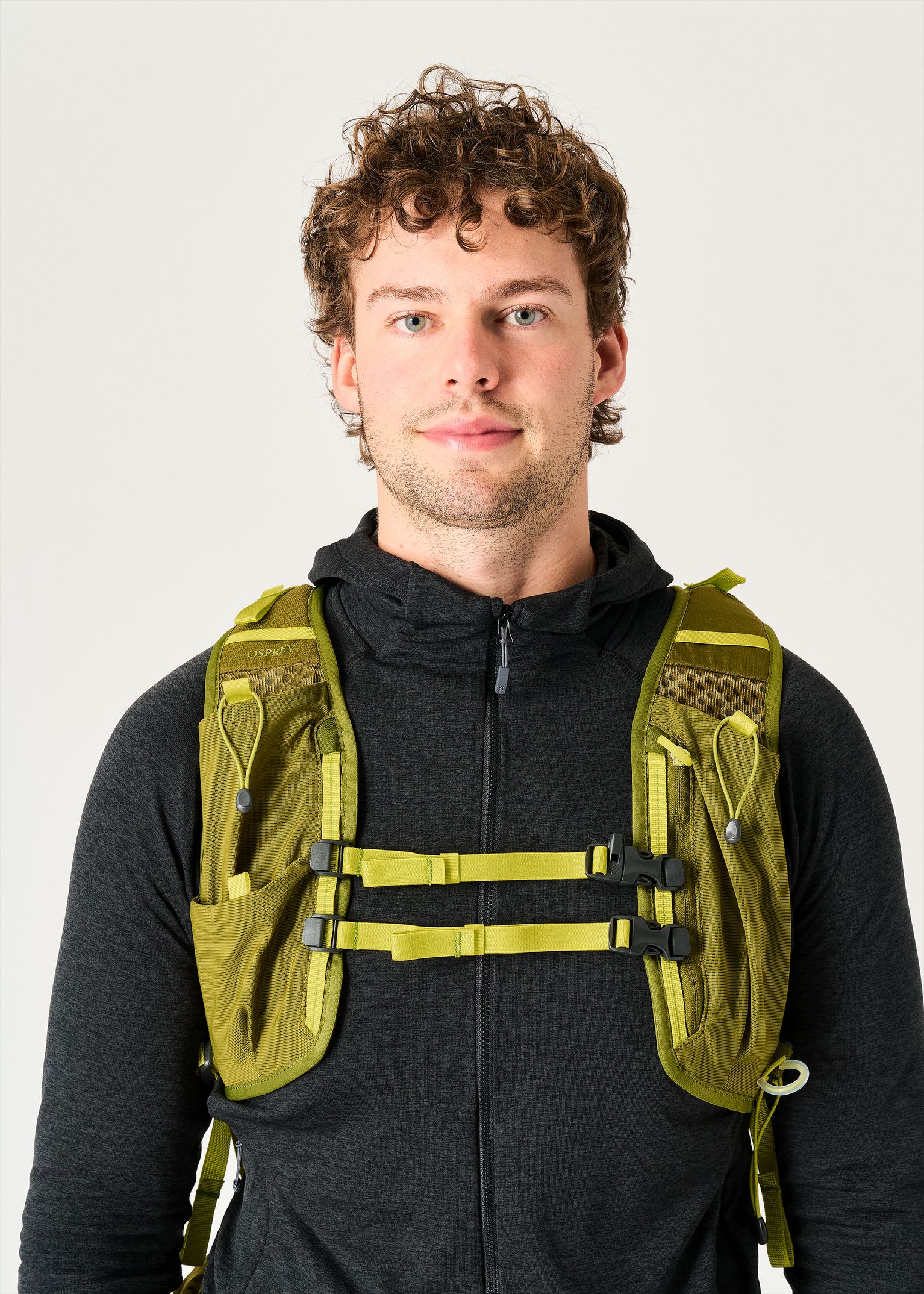 Harness pockets