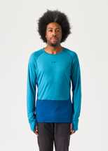 200 ZoneKnit Long Sleeved Crew