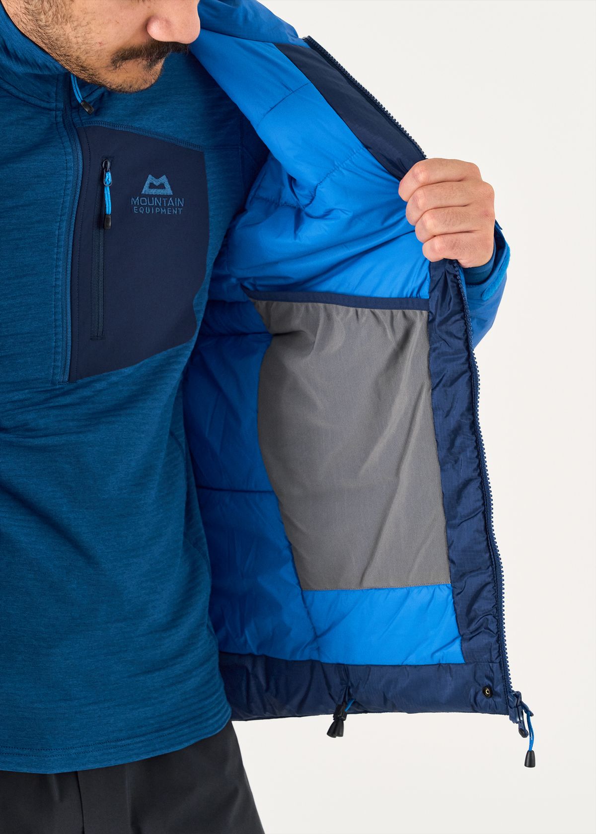  Internal drop pocket 