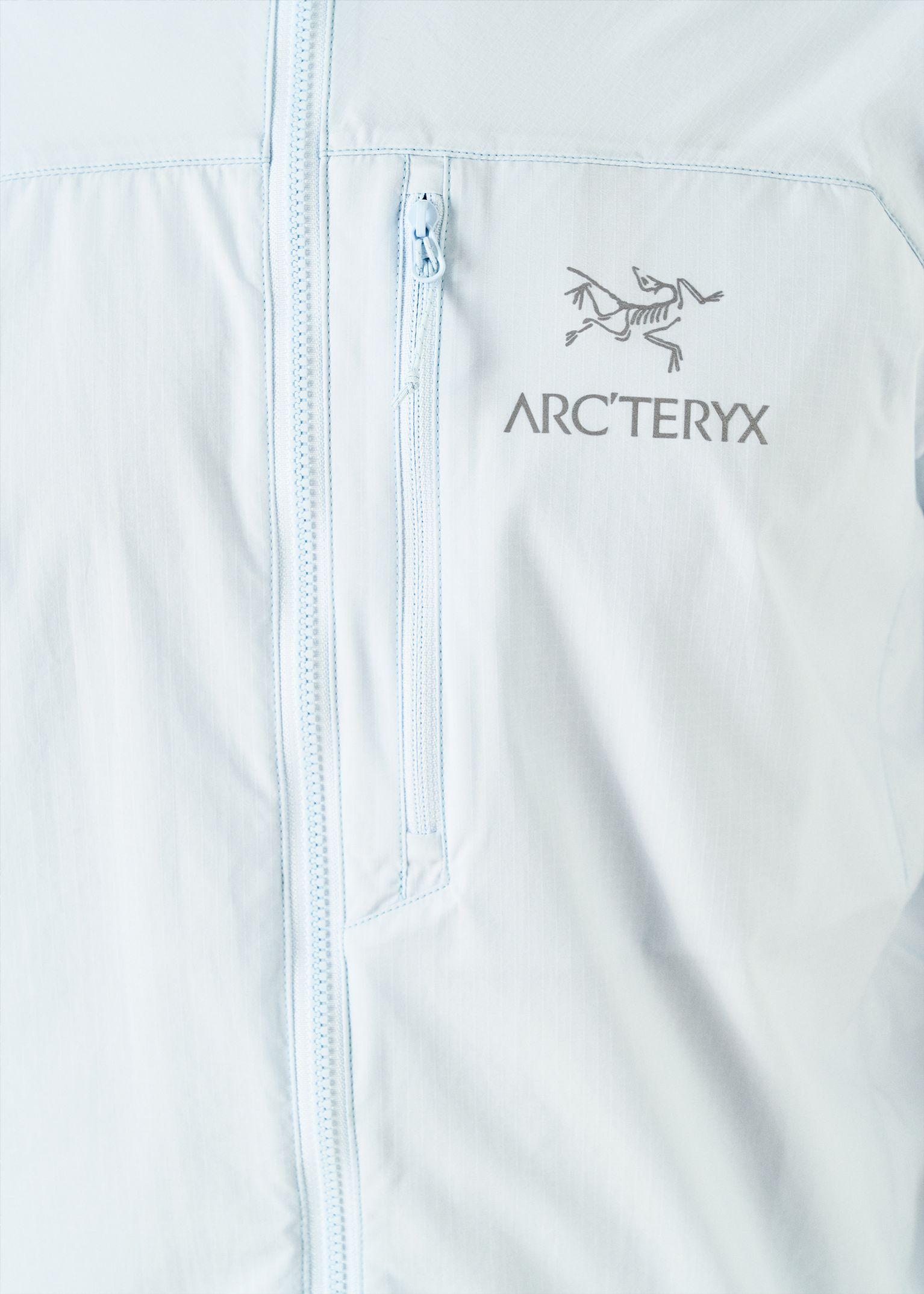   Zipped chest pocket 