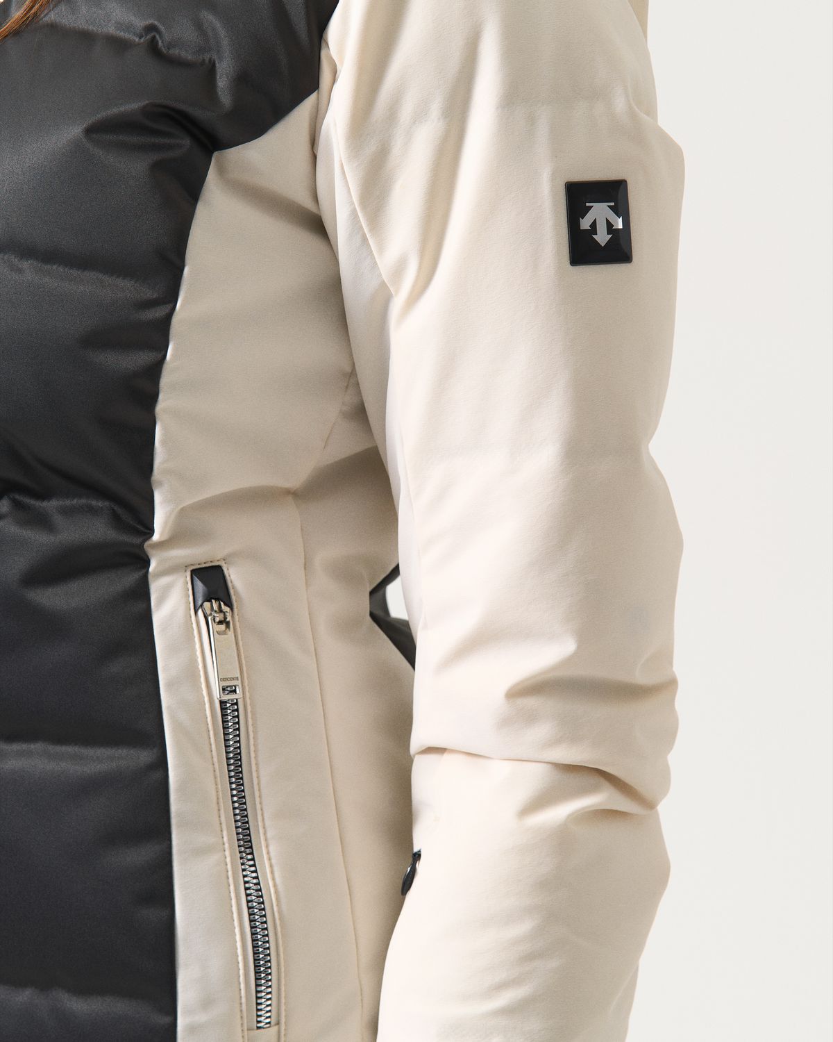 Solotex Satin Aqua Screen Pro fabric