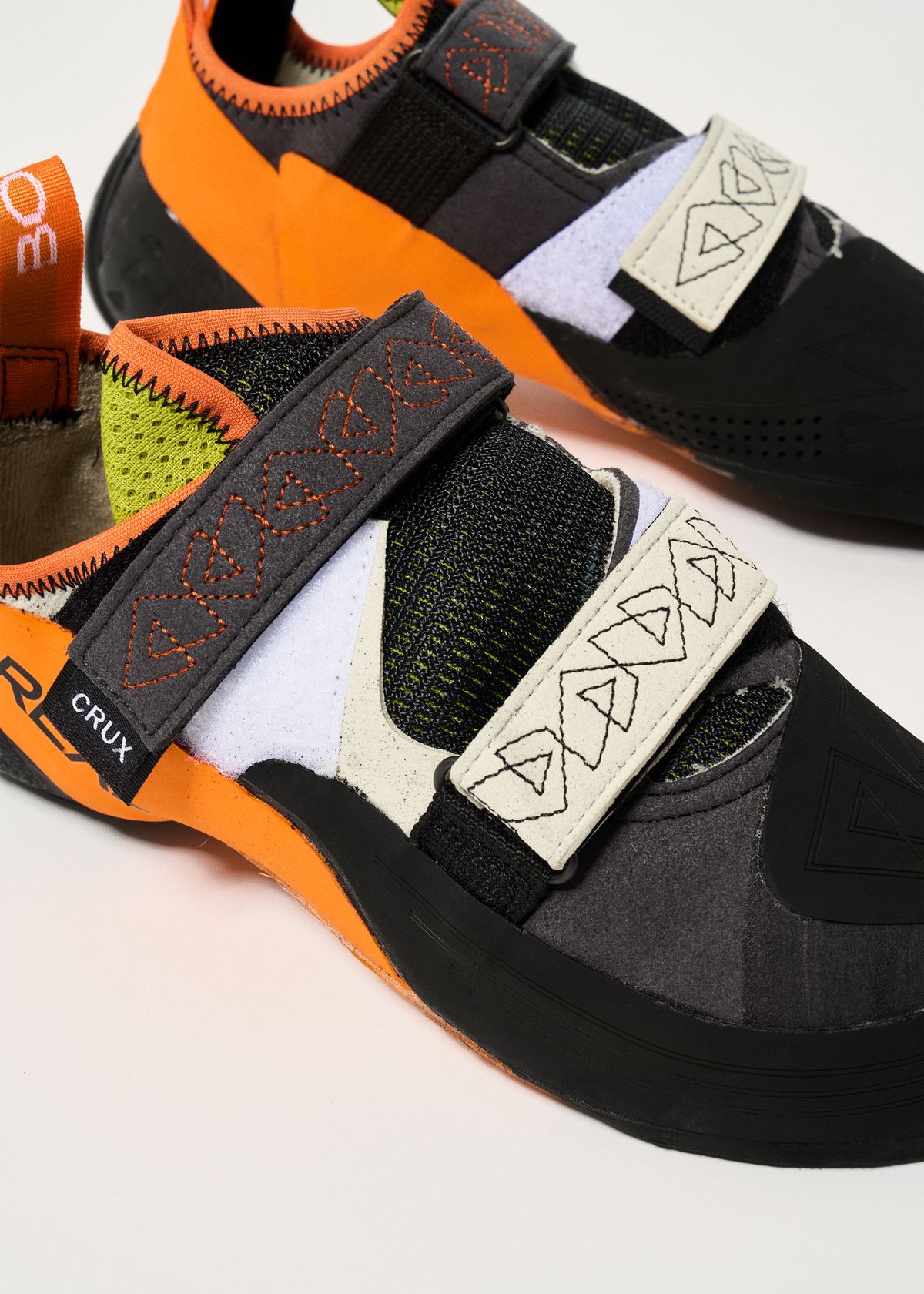 Opposing Velcro straps