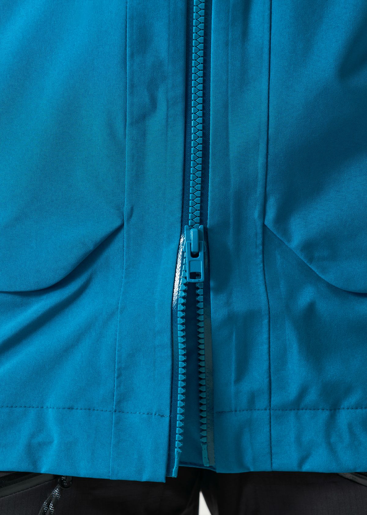 Two-way front zip
