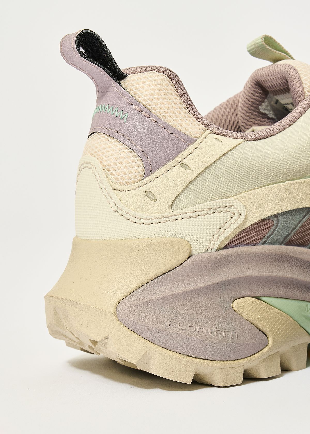 FloatPro midsole	
