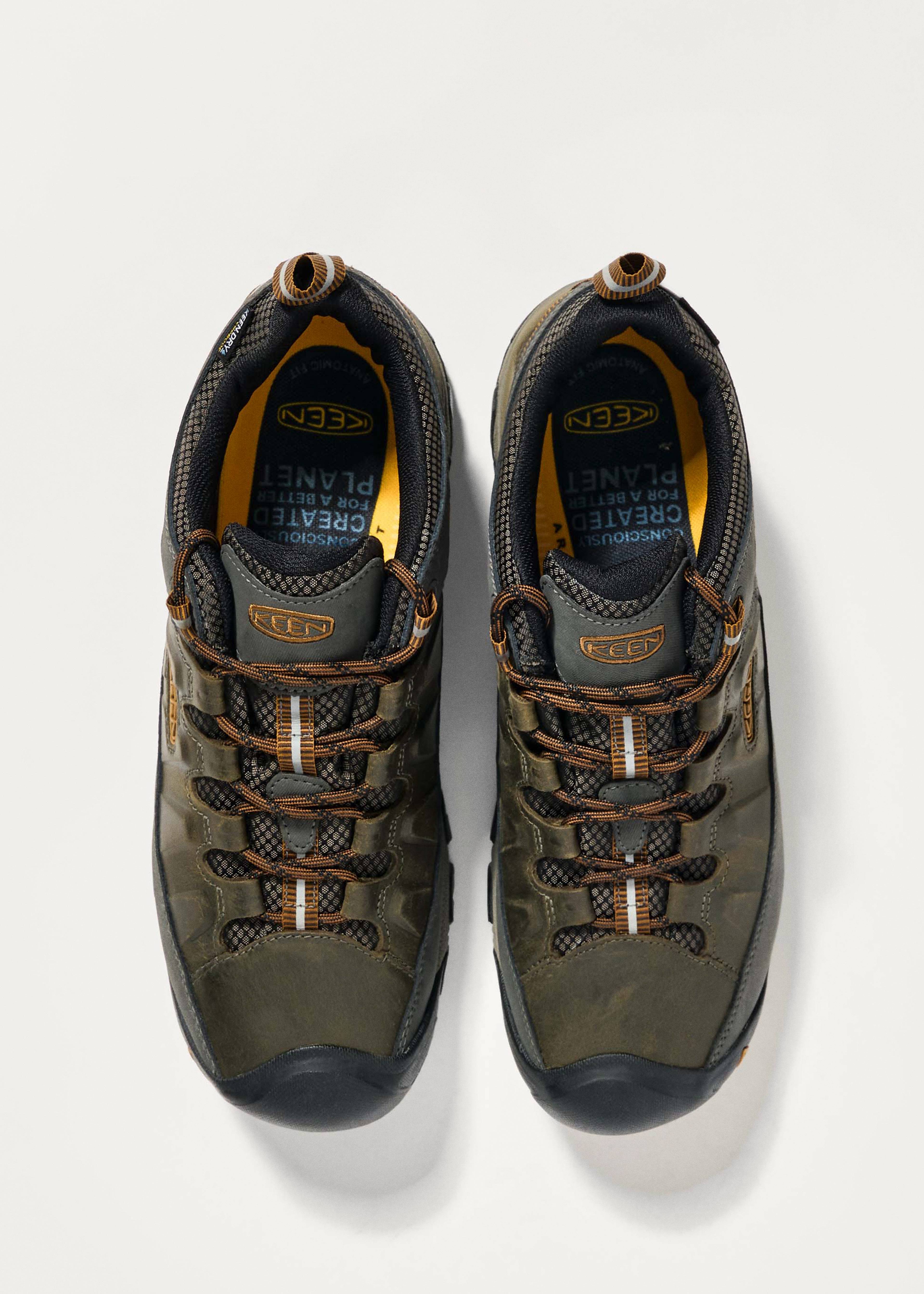 Keen TARGHEE III WP - Outdoorschoenen - weiß/boysenberry/bruin