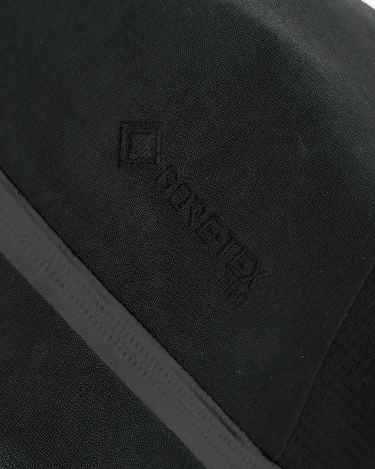 3-layer GORE-TEX Pro ePE