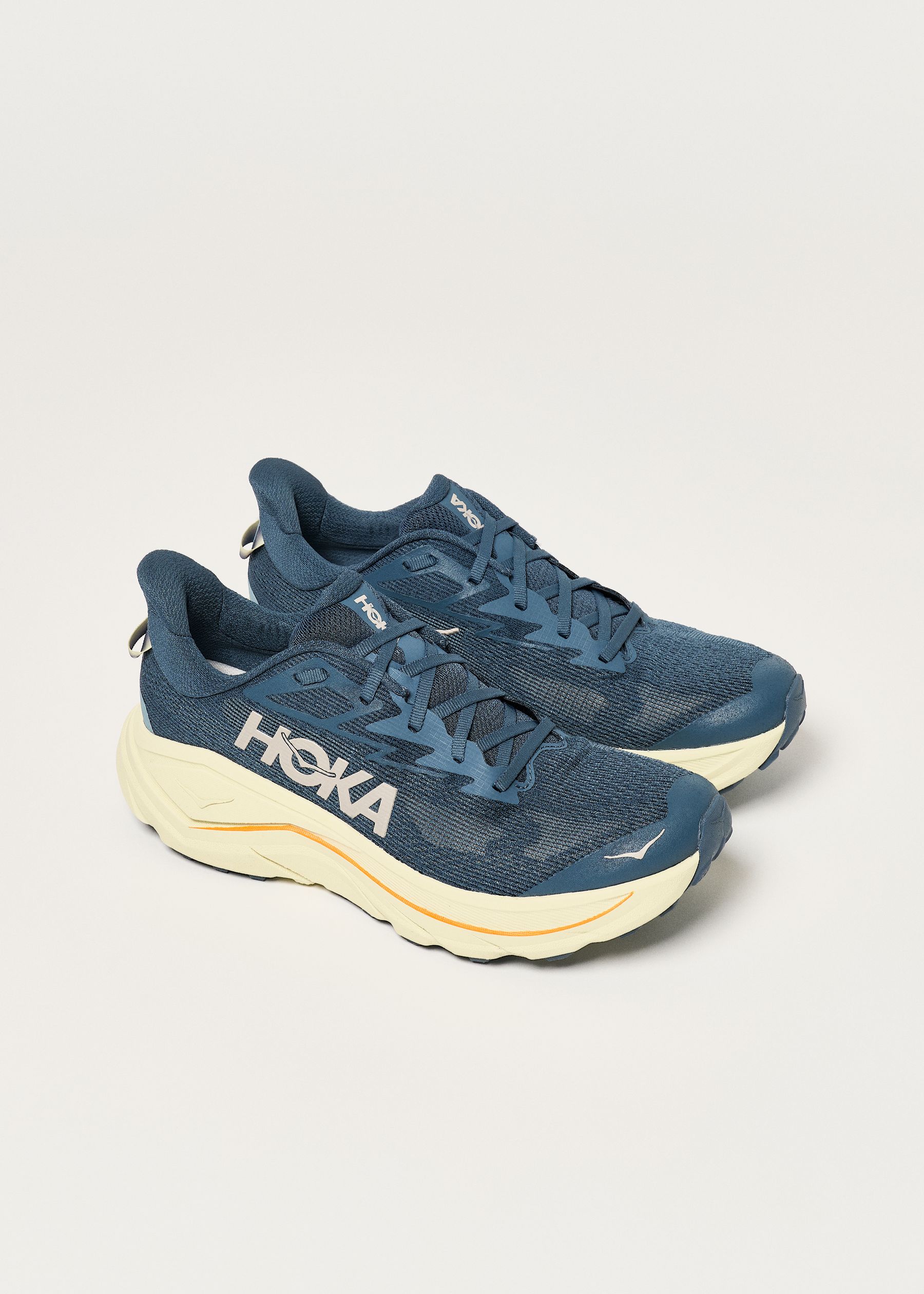 Image - 2 - Challenger 8 Trail Running Shoes