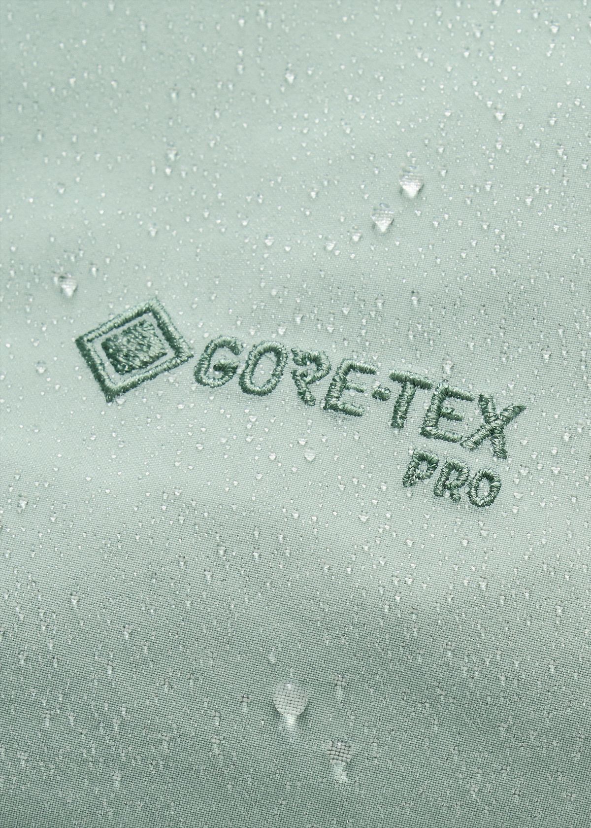  GORE-TEX Pro Most Rugged 3-layer waterproof protection