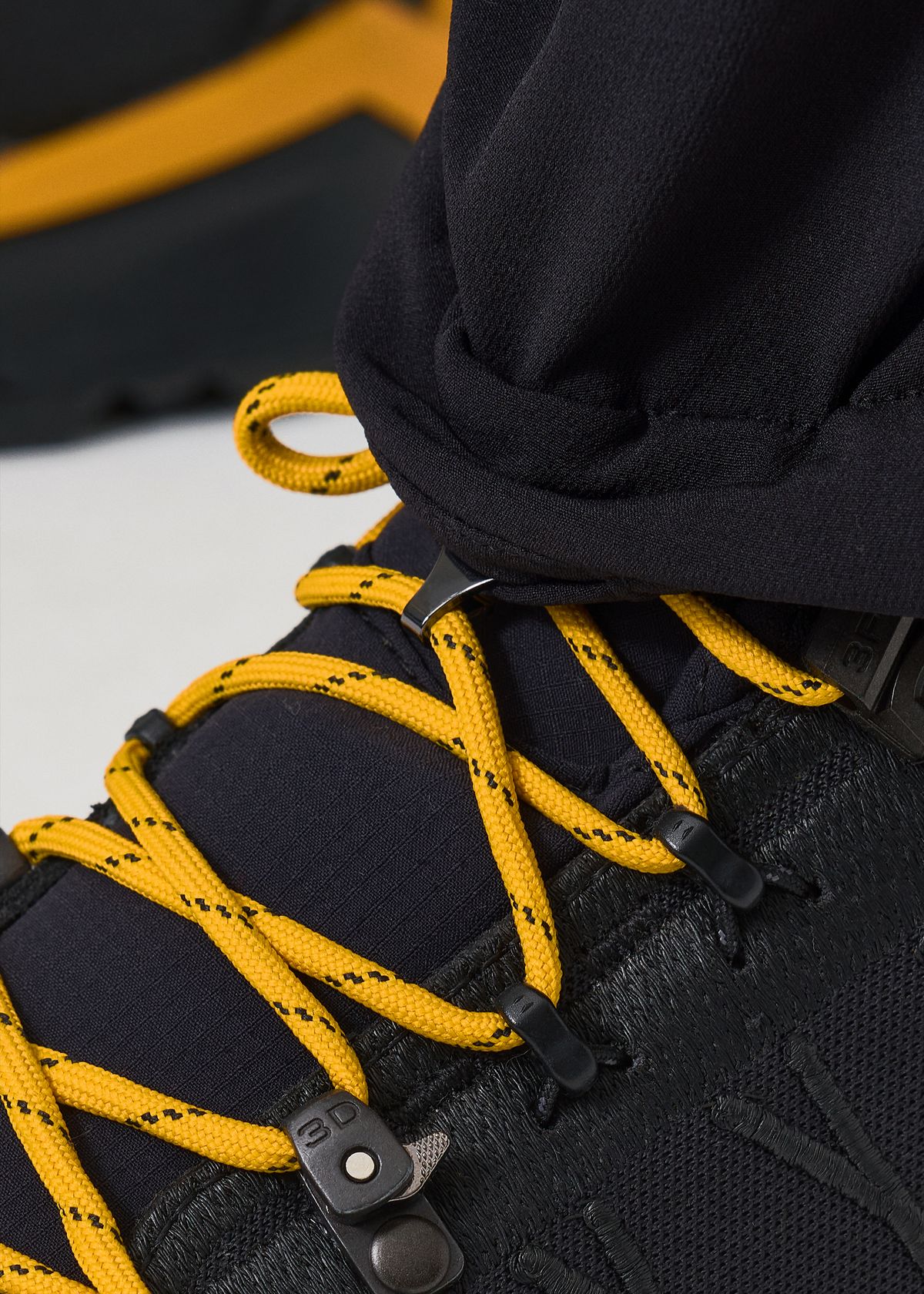 Lace hooksLace hooks