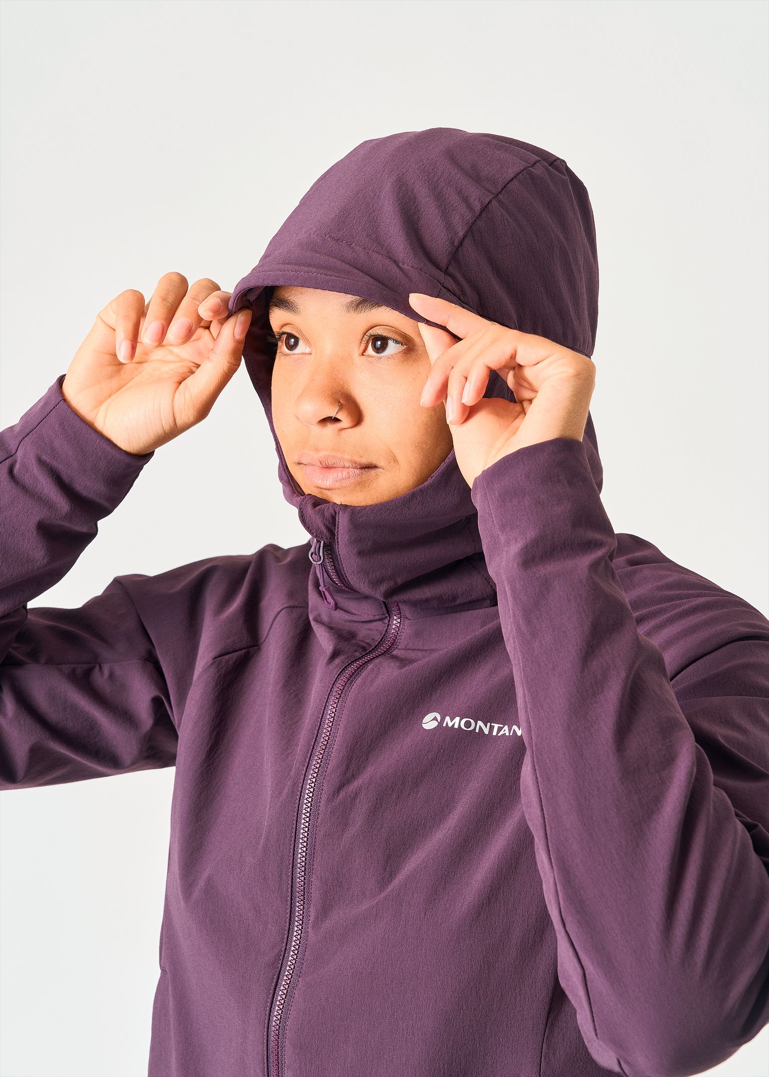 Adjustable hood
