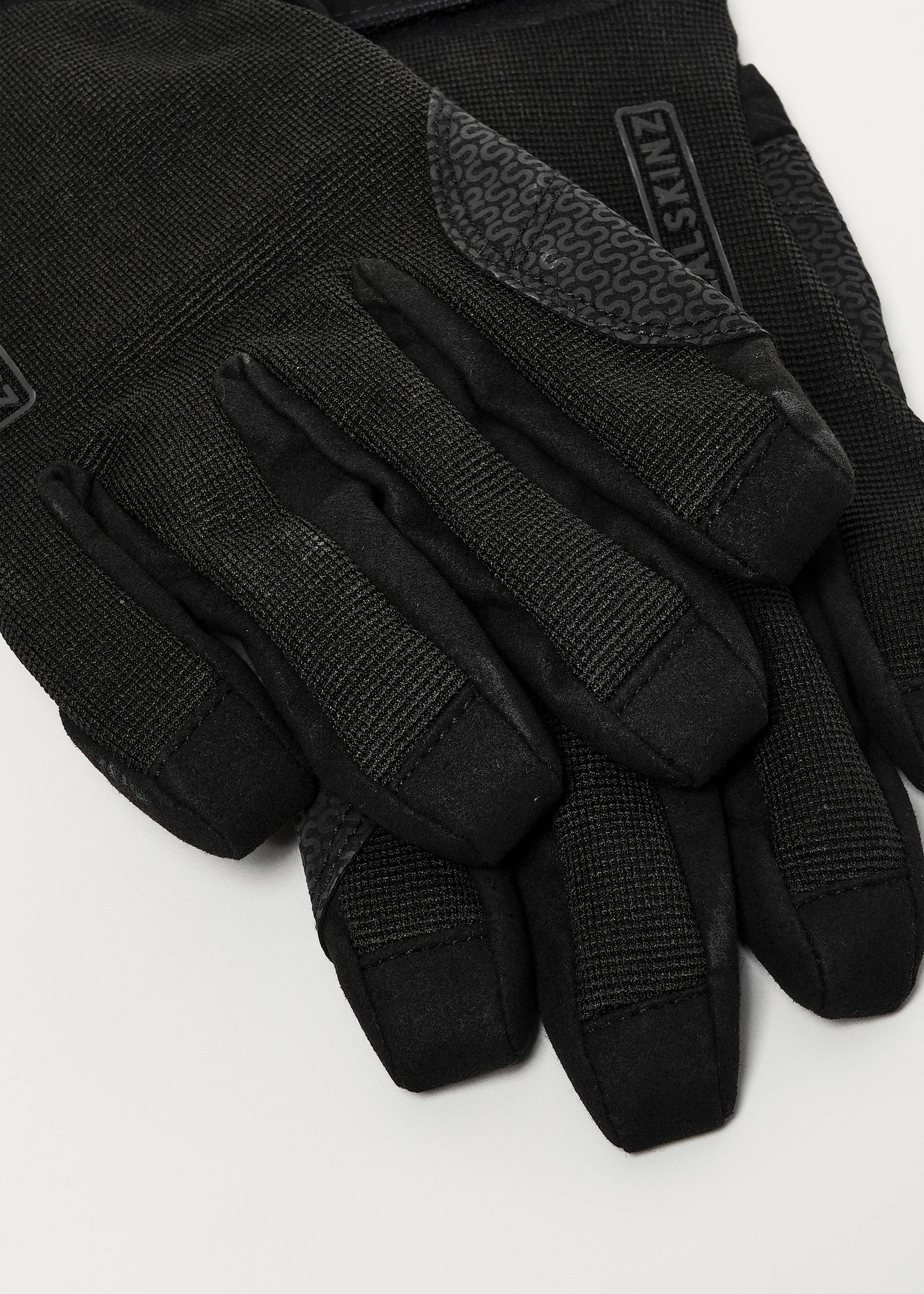 Image - 2 - Sealskinz Harling Gloves