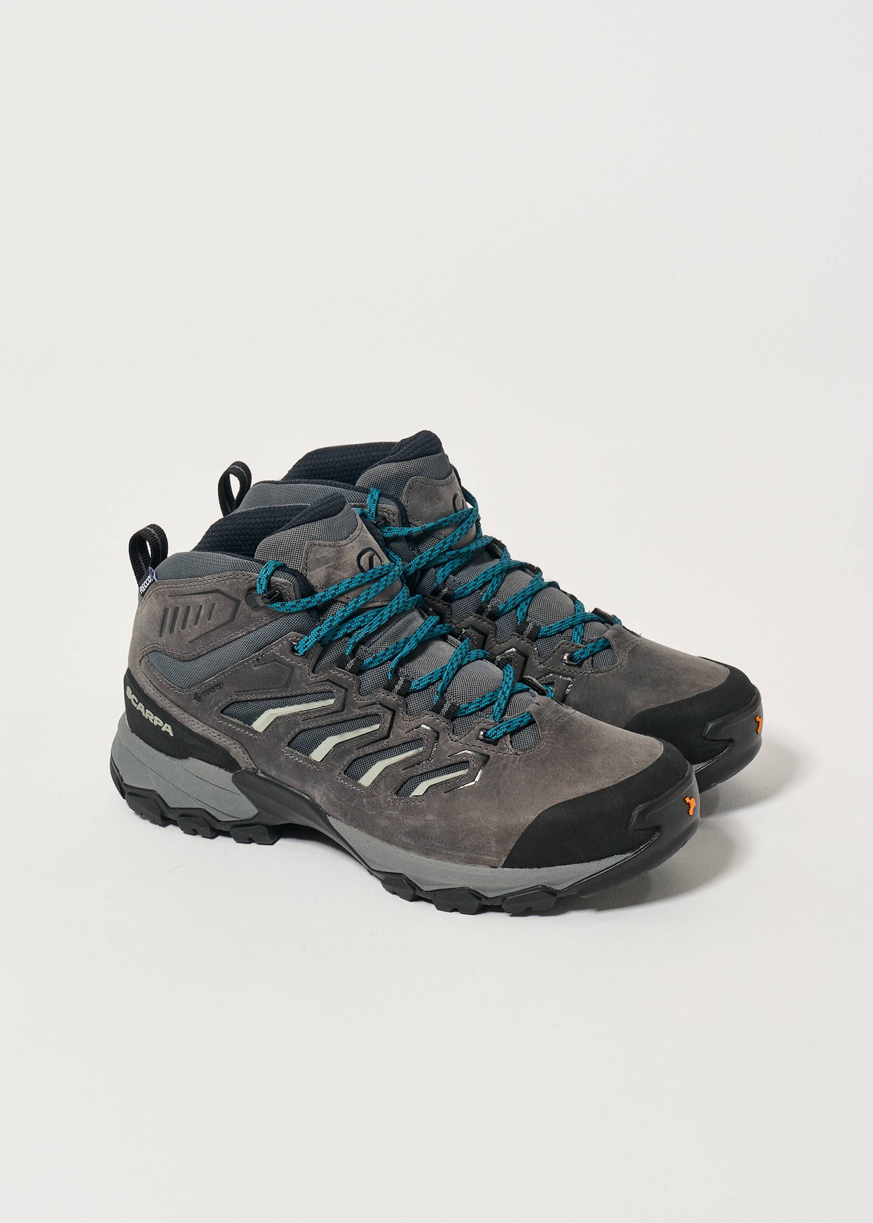 Image - 2 - Moraine Mid GORE-TEX Walking Boots