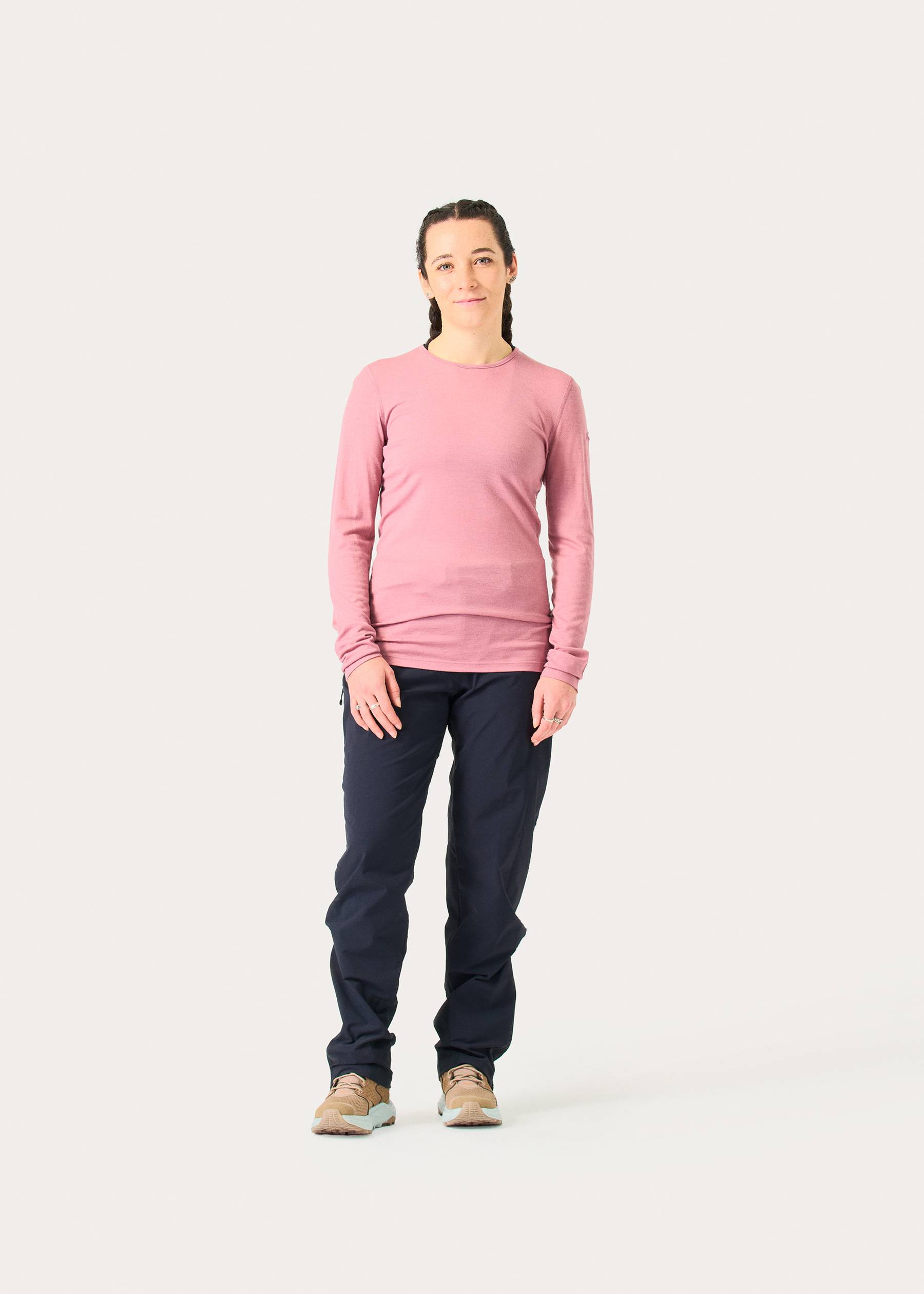 Image - 2 - Bodyfit 200 Oasis Long Sleeved Crew