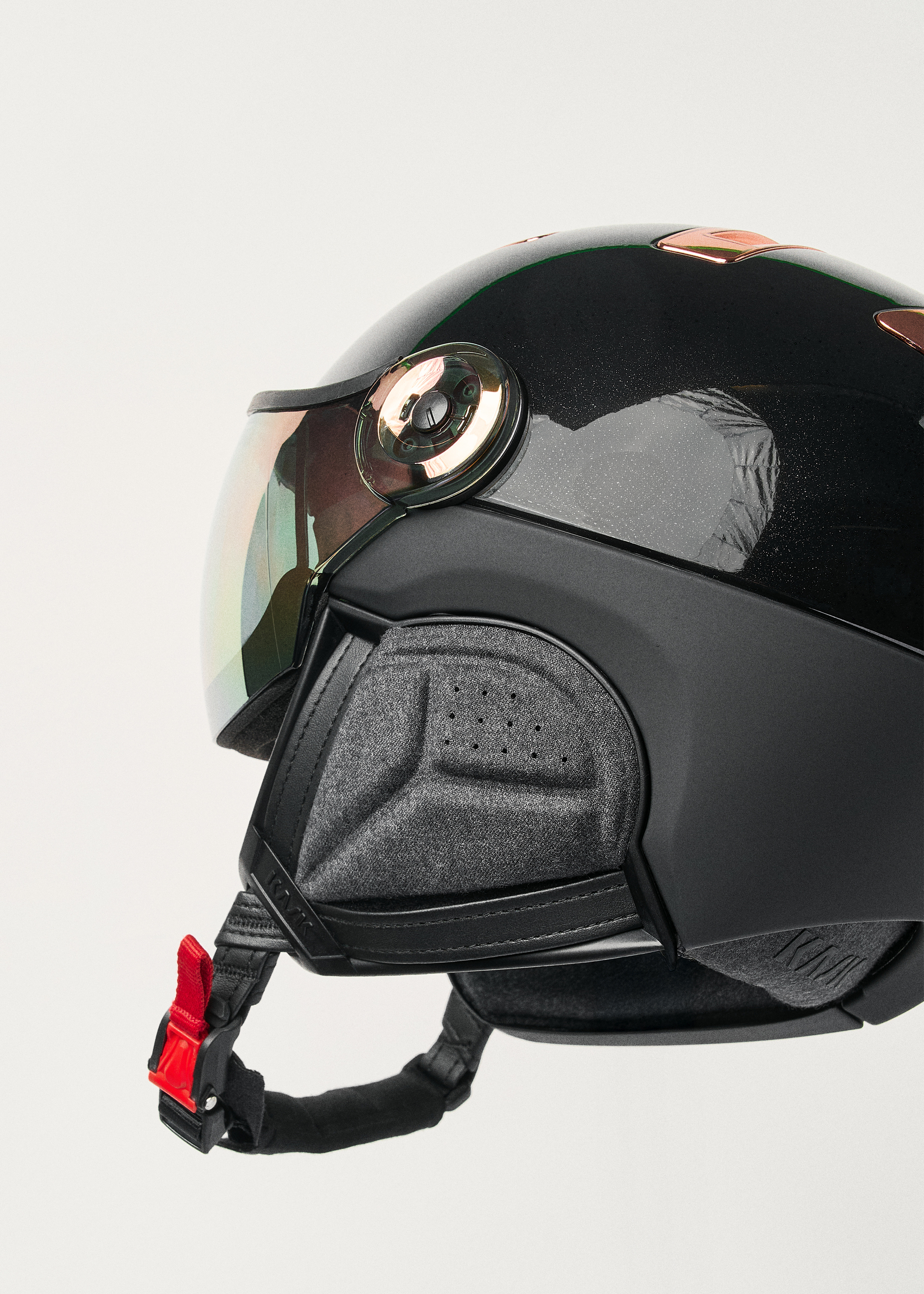 chrome snowboarding helmet Black Visor Ski From The Chrome Visor seamlessly merges both protection and design KASK Chrome Visor Helmet