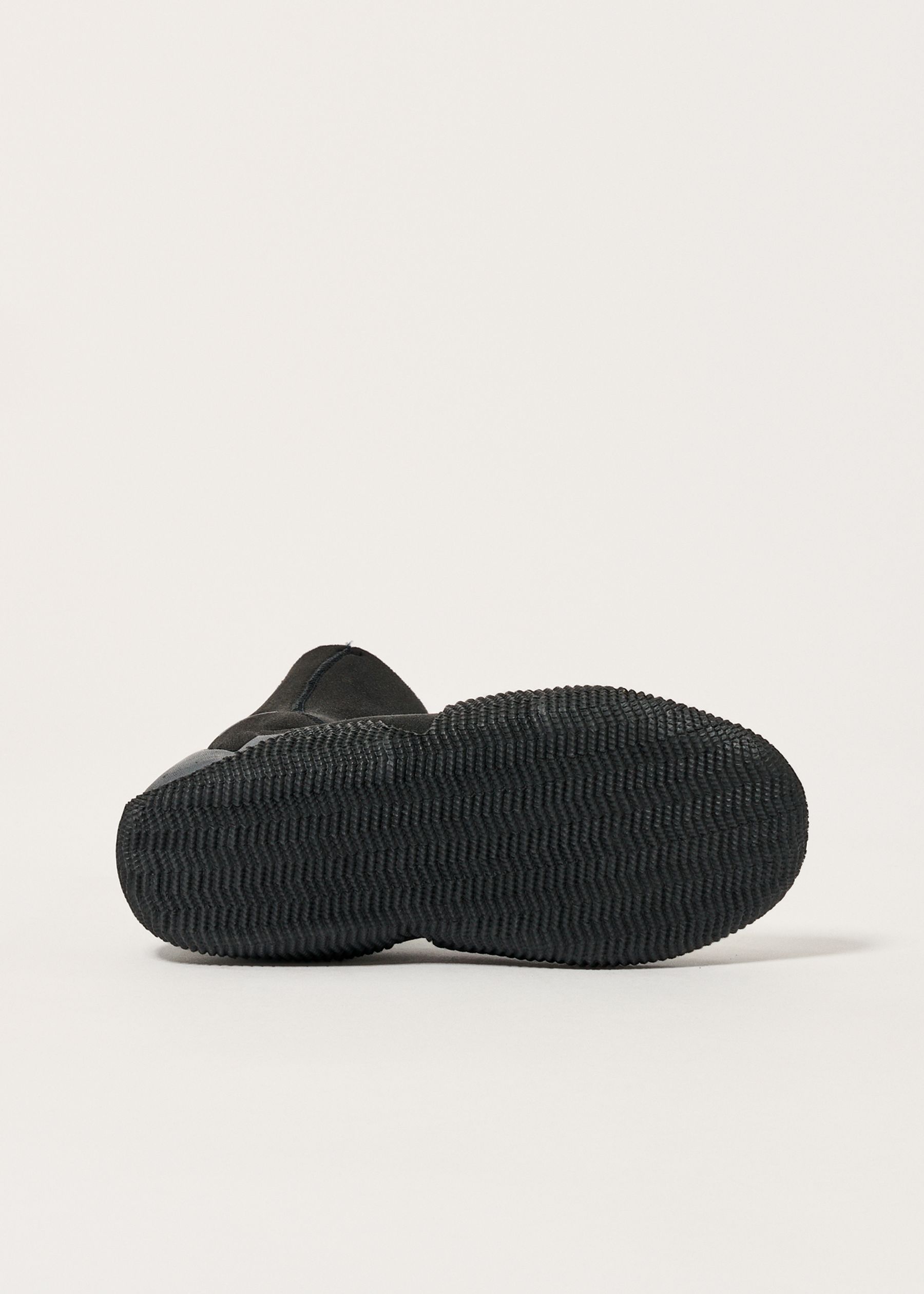 Image - 3 - Adults Legend 5mm Zipped Boots