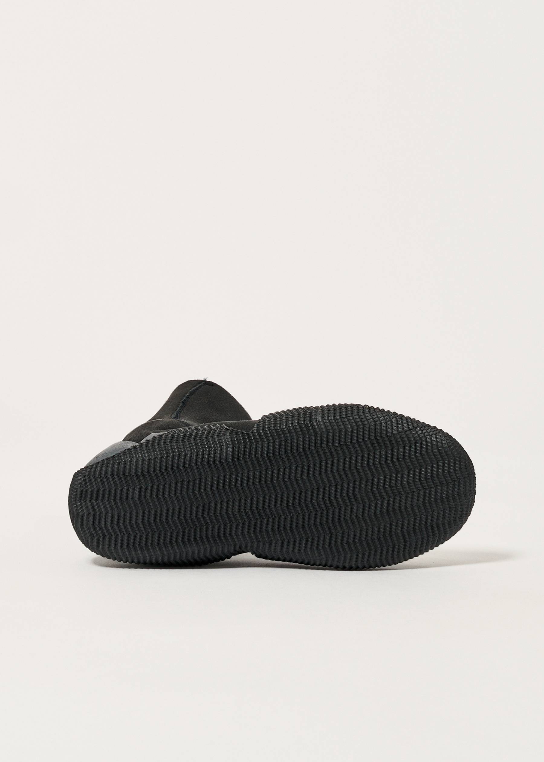 Image - 3 - Adults Legend 5mm Zipped Boots