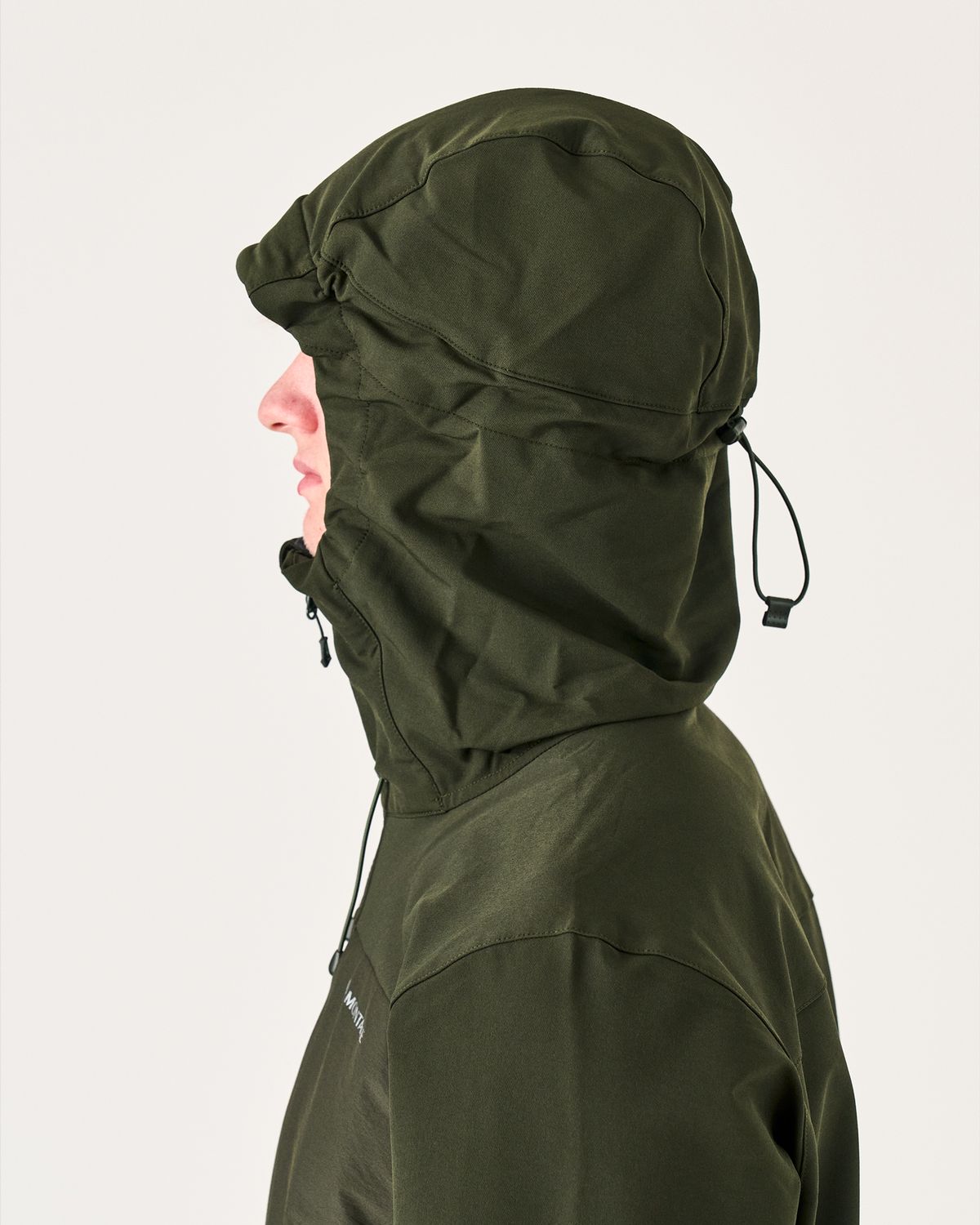  Adjustable helmet-compatible hood 