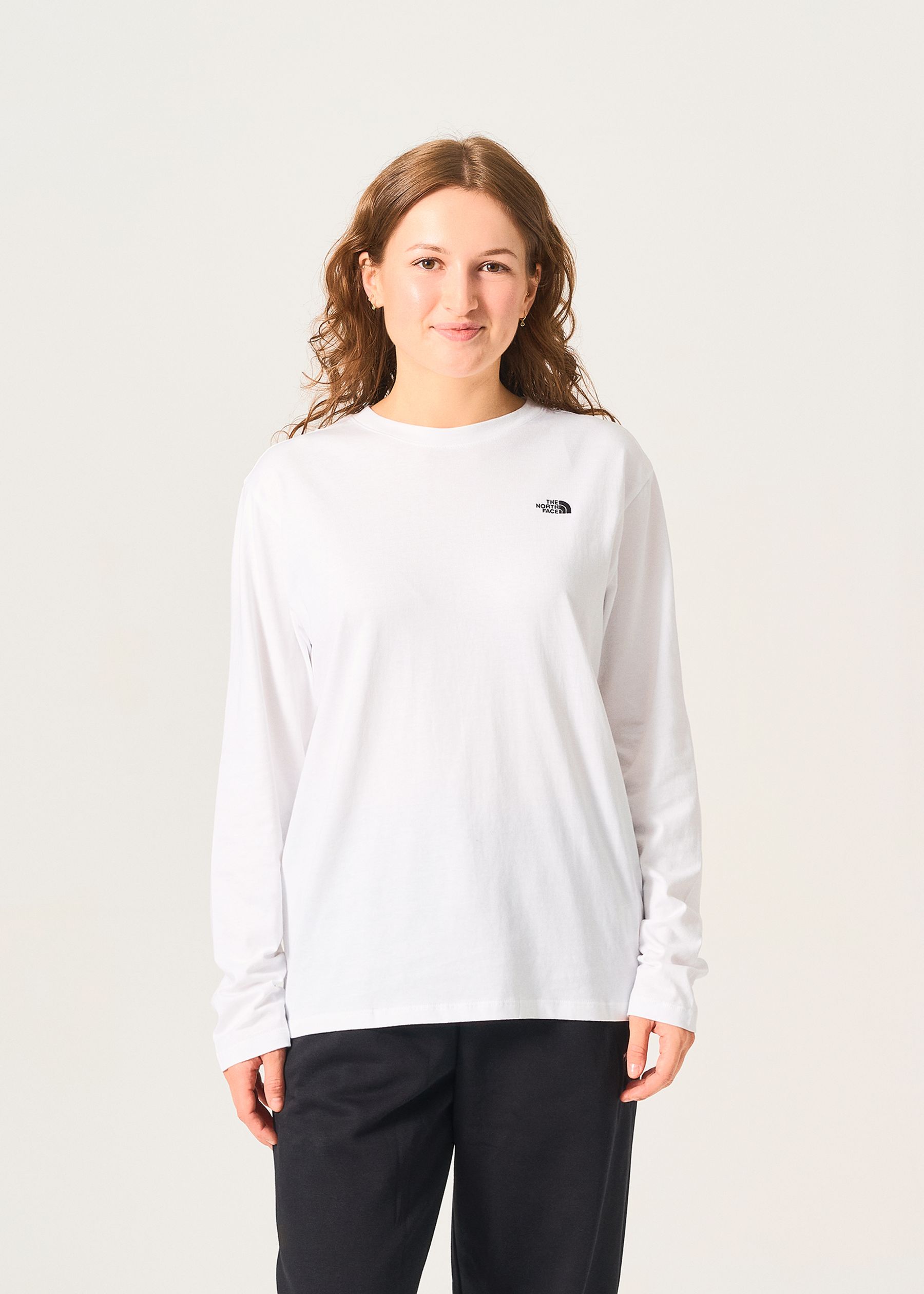 Image - 1 - TNF Essential Simple Dome Relaxed Long Sleeve Tee
