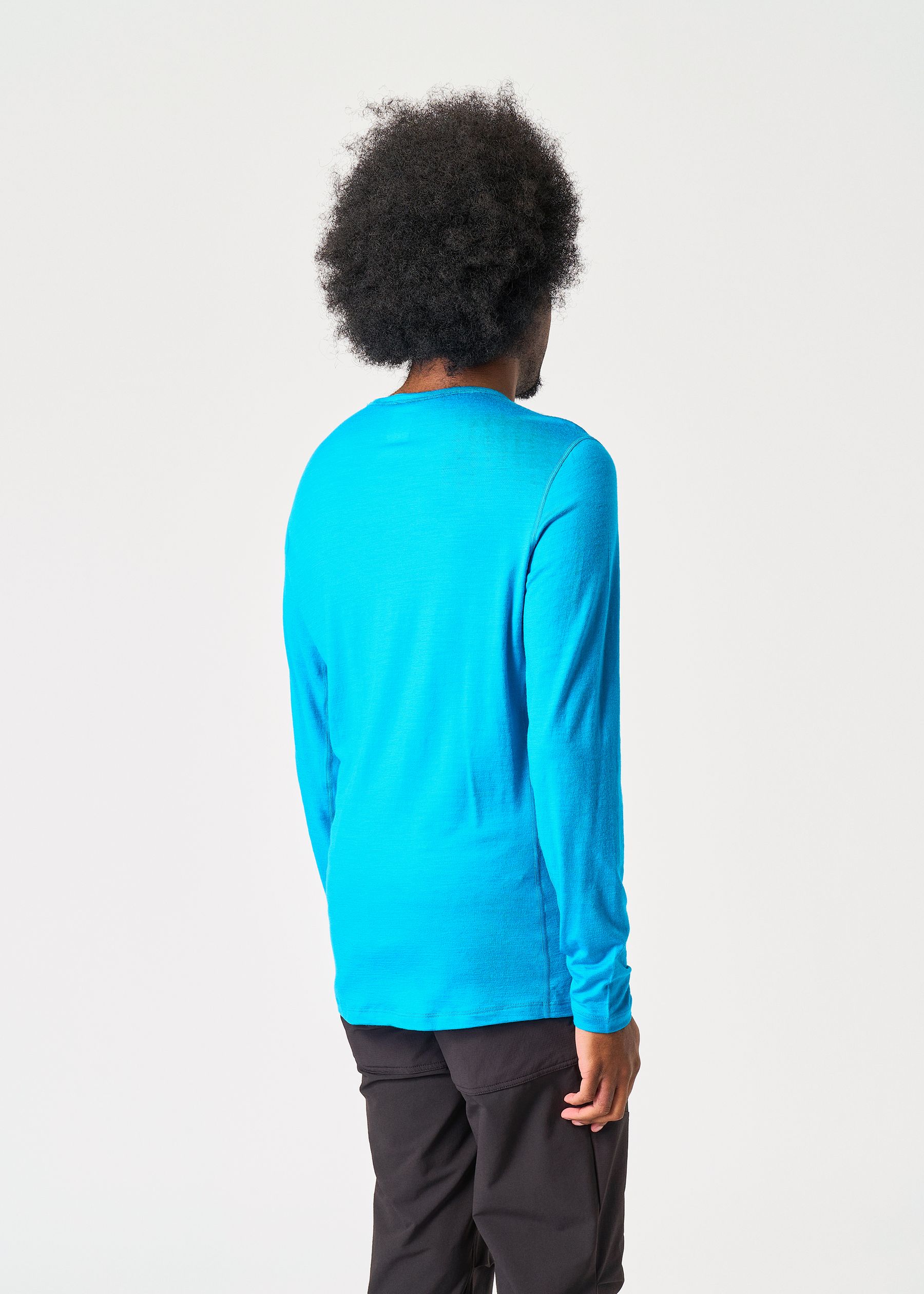 Image - 3 - Bodyfit 200 Oasis Long Sleeved Crew
