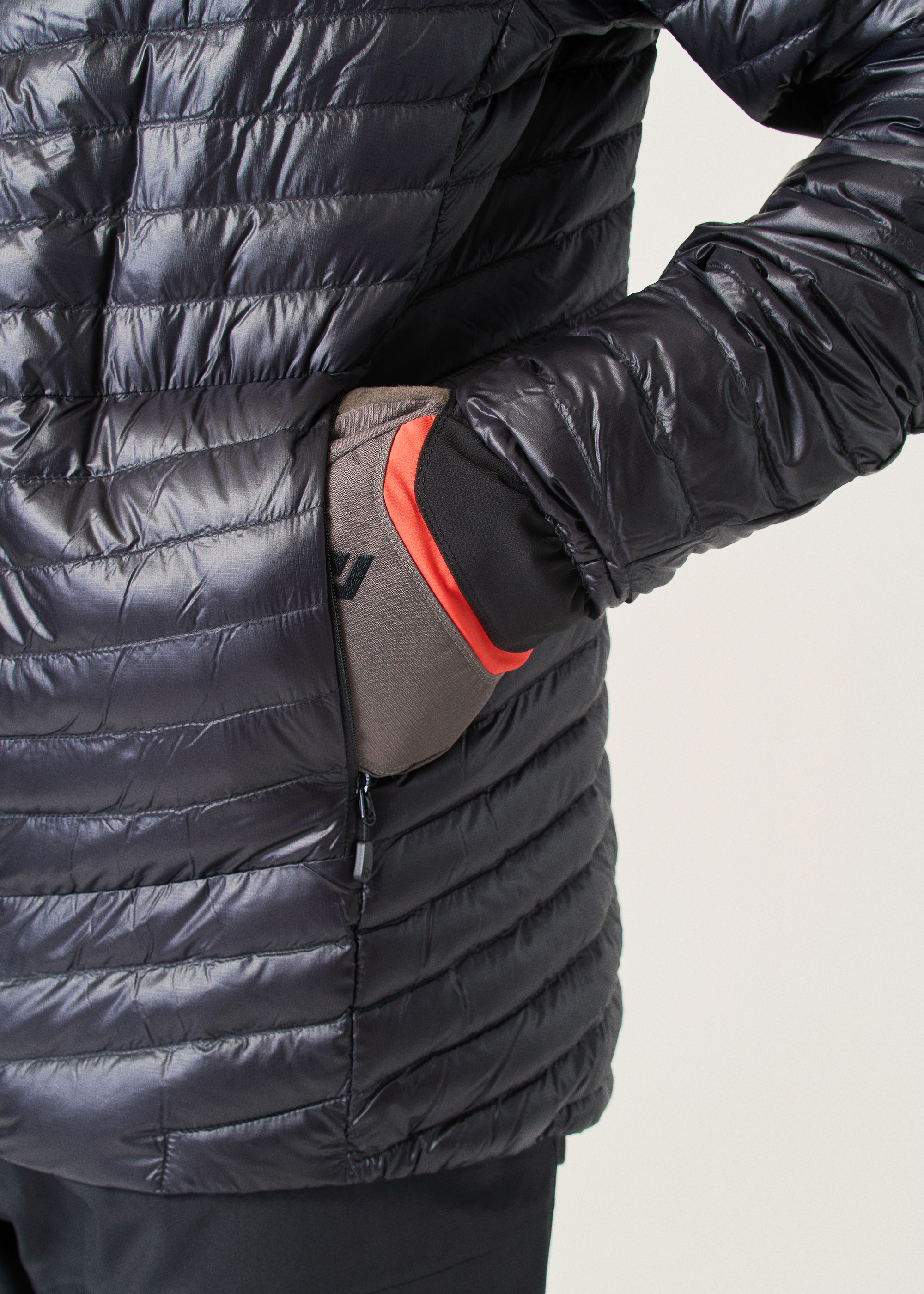 Norrona Trollveggen Down800 Super Light Hood