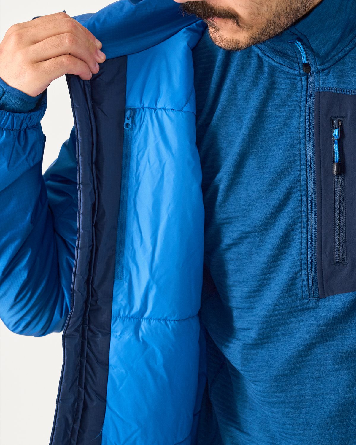  Primaloft Gold Hi-Loft Ultra with Cross Core technology 