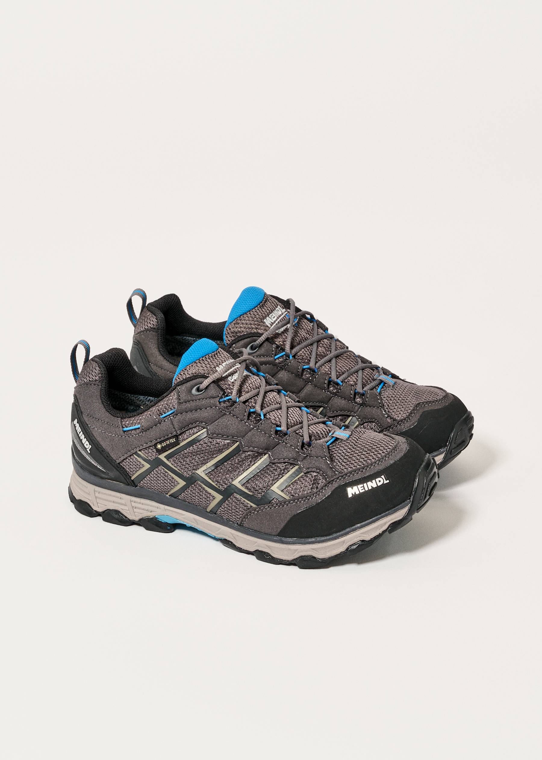 Image - 2 - Activo GORE-TEX Walking Shoes