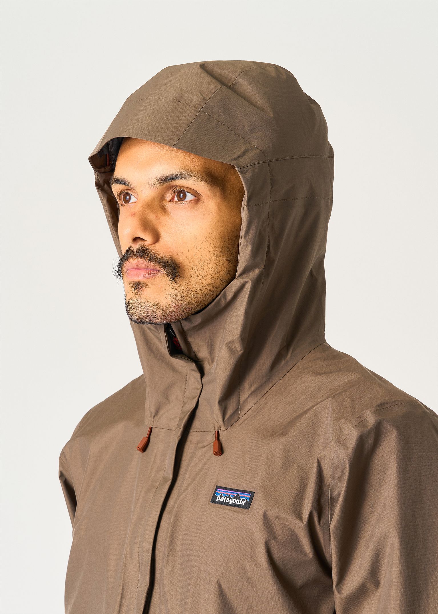 Adjustable hood