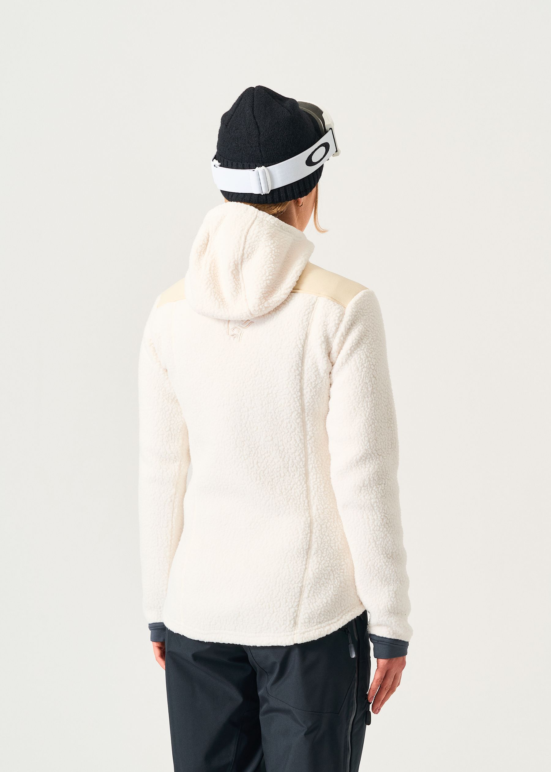 Image - 3 - Trolveggen Warm3 Zip Hood