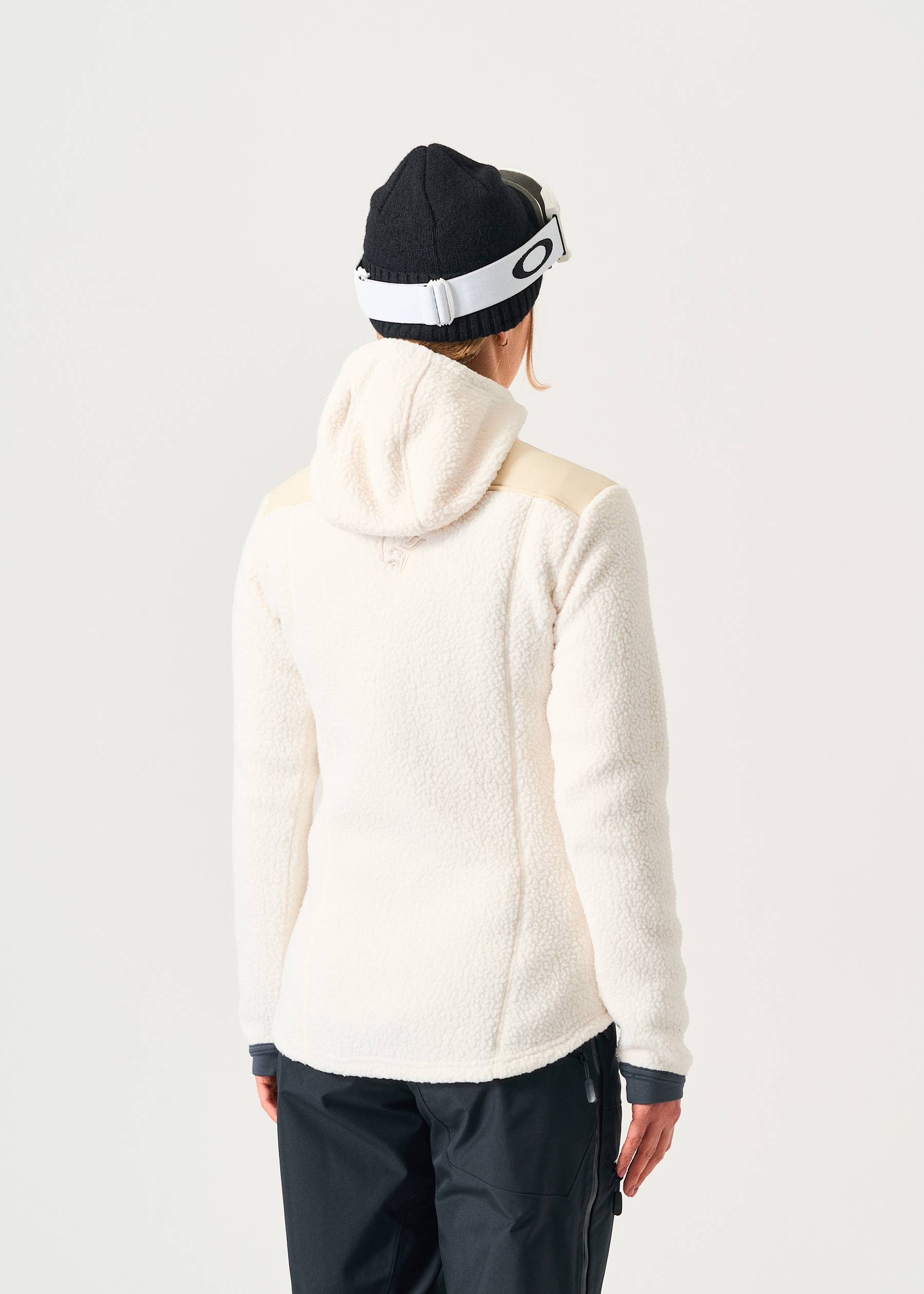 Image - 3 - Trolveggen Warm3 Zip Hood