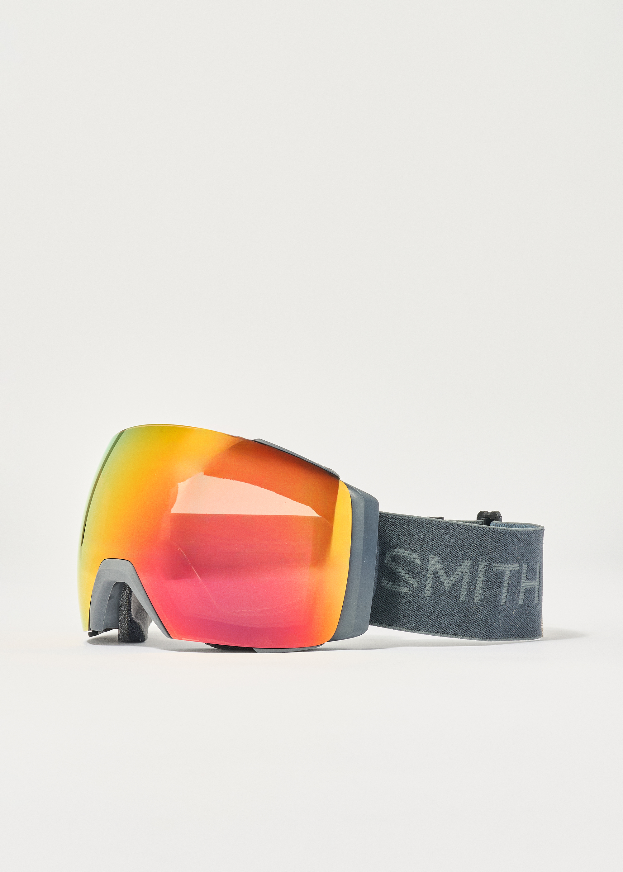 SMITH I/O Mag XL ChromaPop Sun Red レンズ M0071300JX6K_P00_2b097a25-bd8a