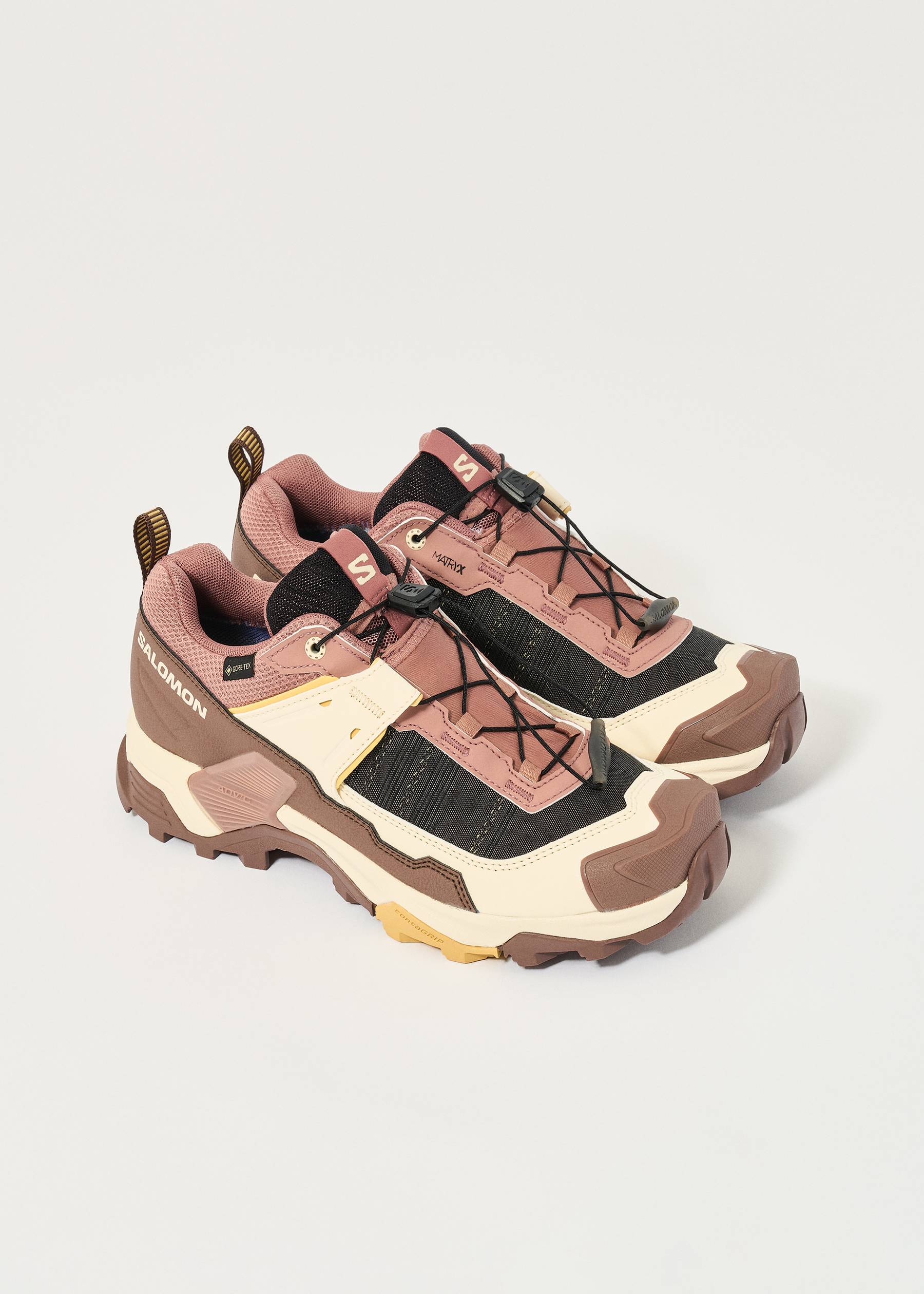 Image - 2 - X Ultra 5 GORE-TEX Walking Shoes