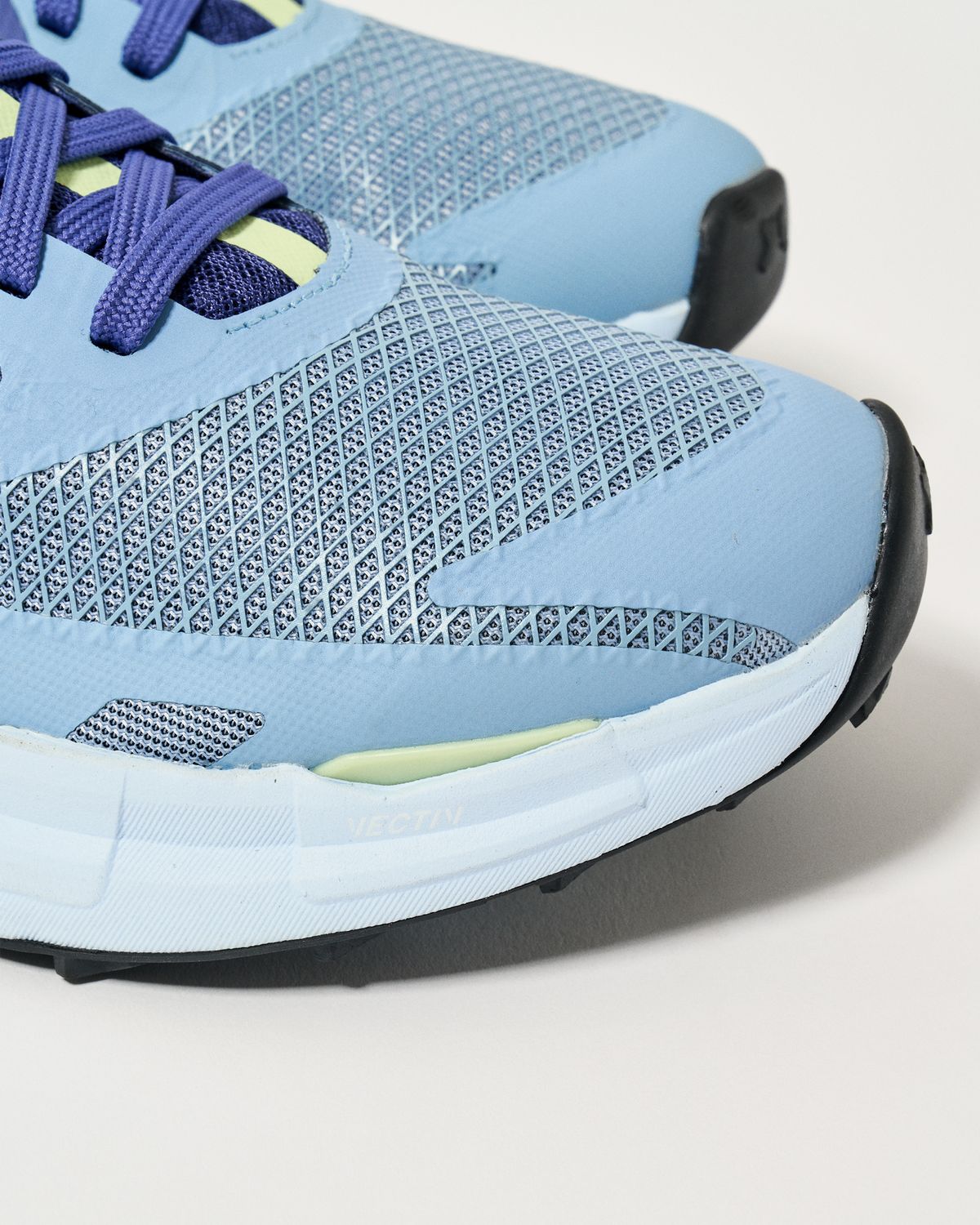 Surface Control outsole