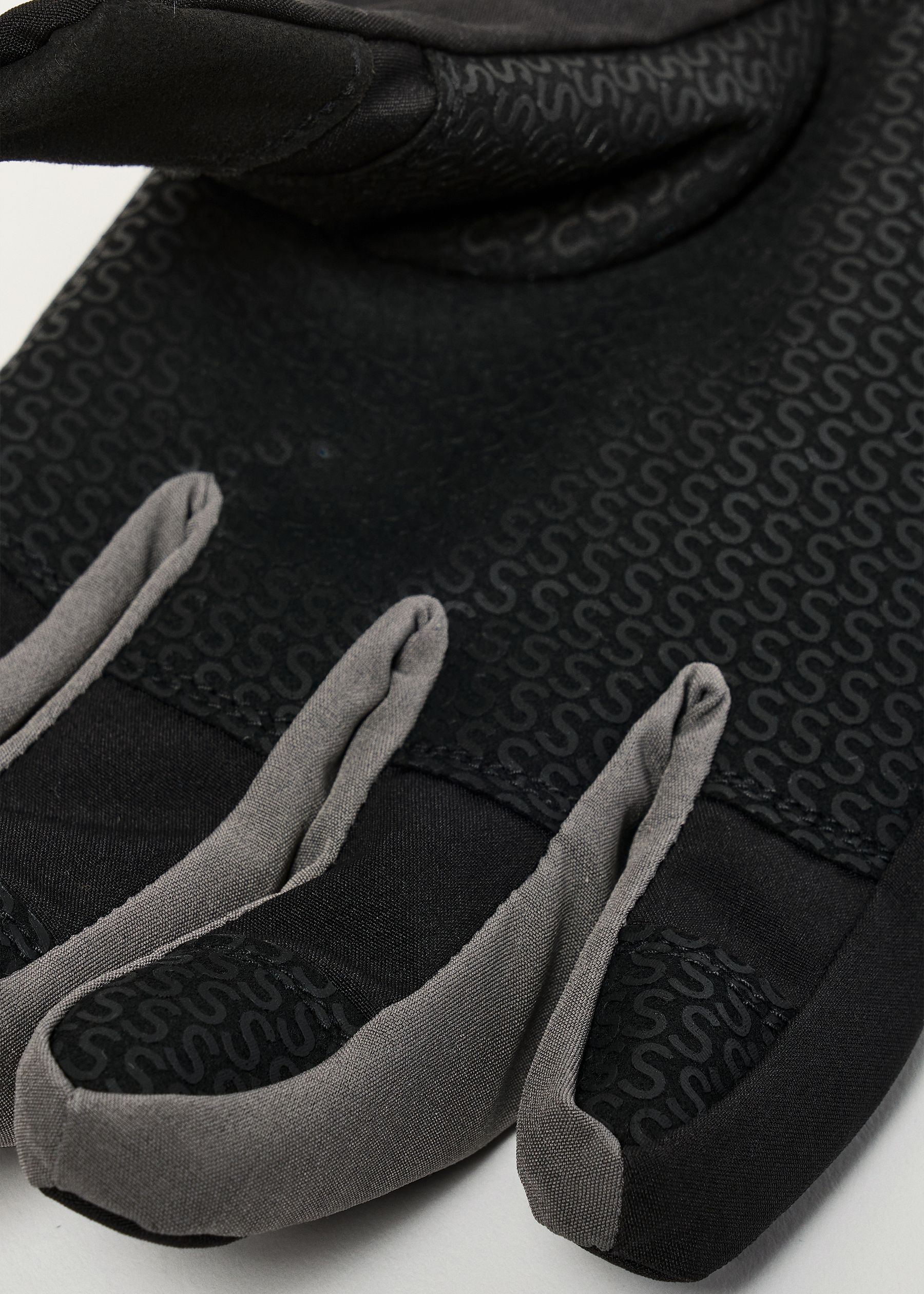Image - 3 - Drayton Glove