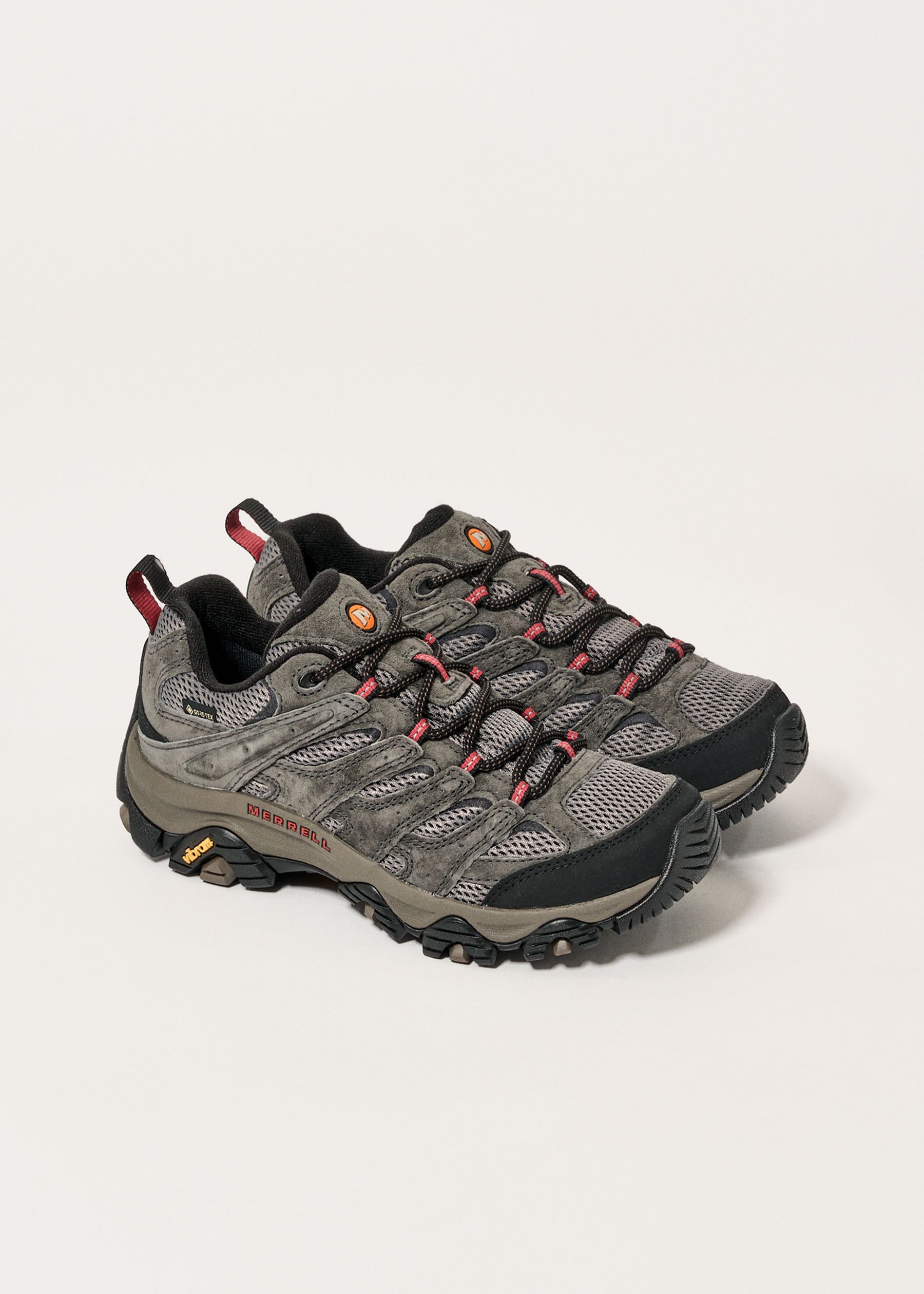 Image - 2 - Moab 3 GORE-TEX Walking Shoes