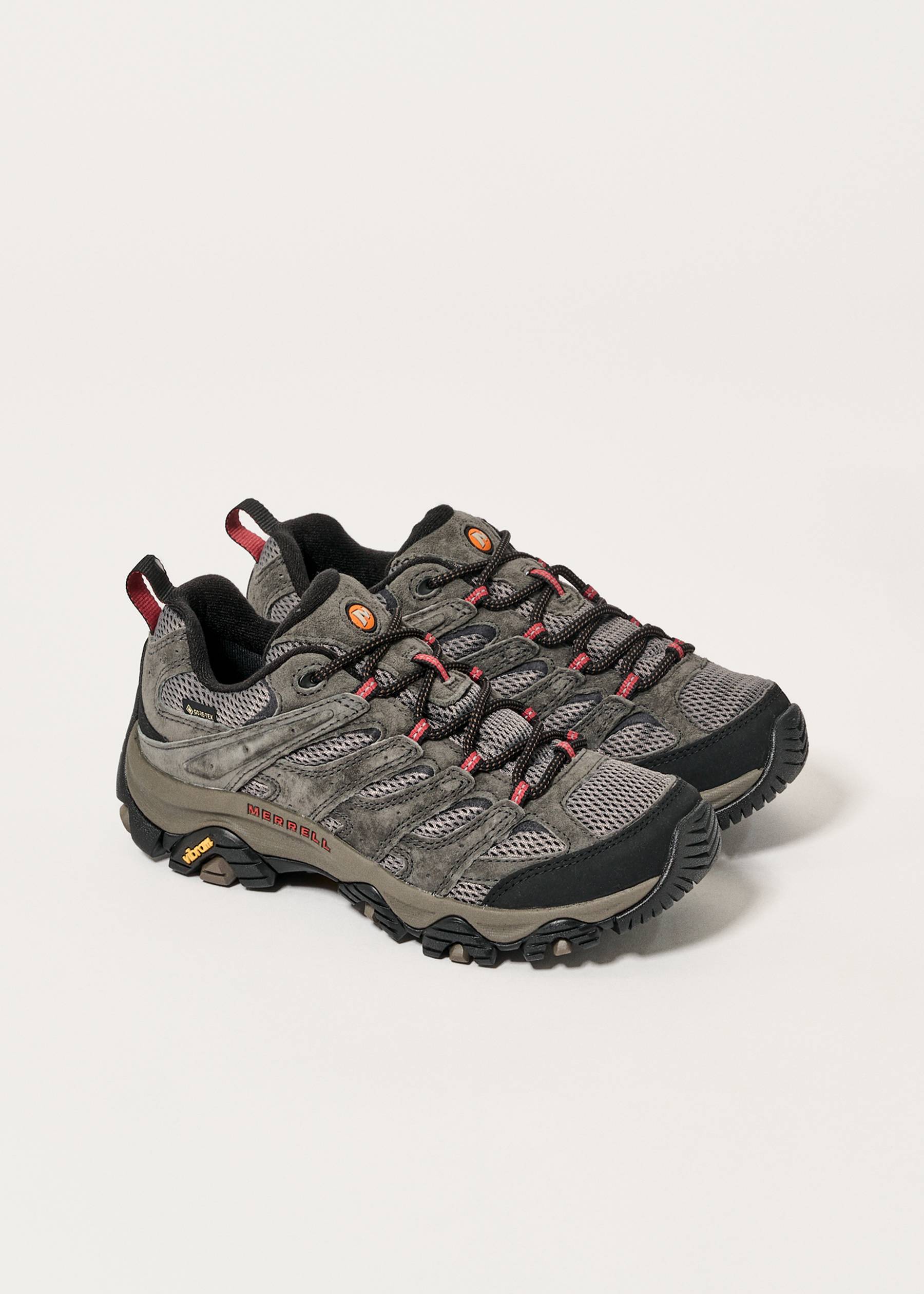 Image - 2 - Moab 3 GORE-TEX Walking Shoes