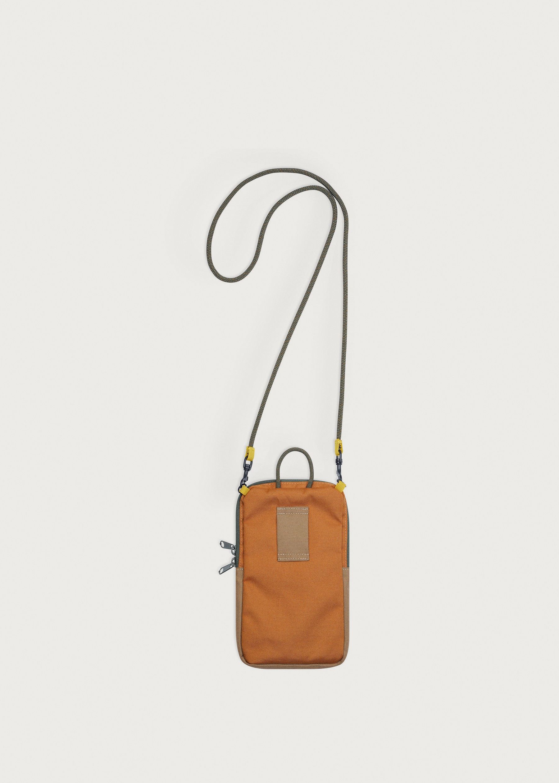 Image - 2 - Essential Case